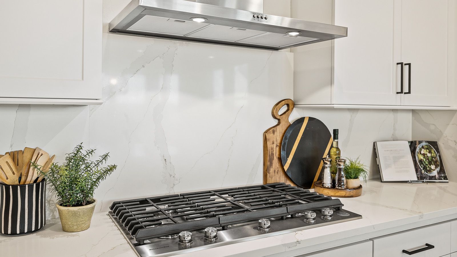 Kitchen - similar home shown