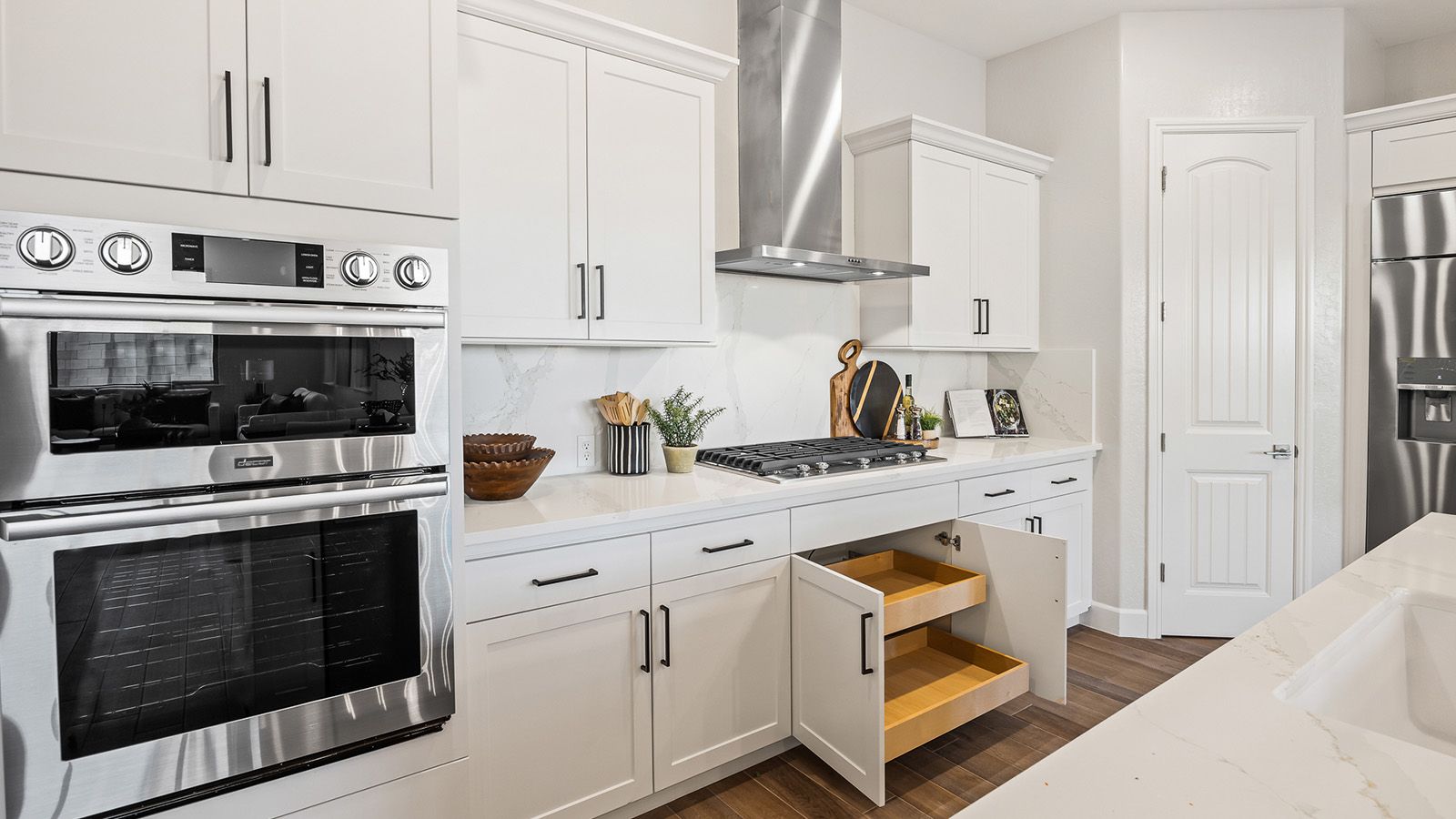 Kitchen - similar home shown