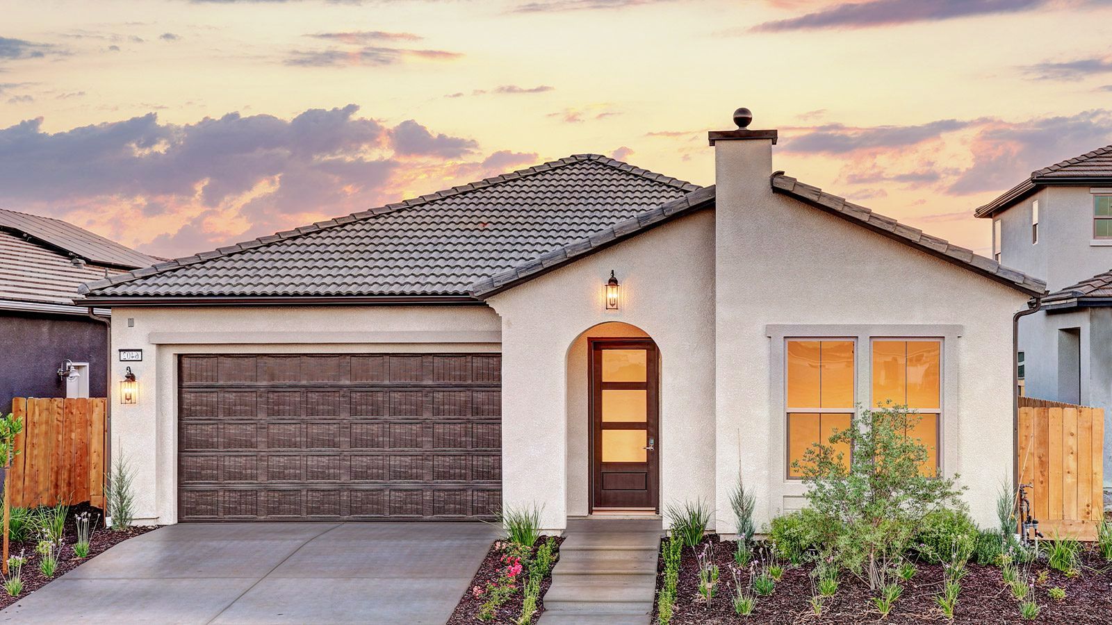 7210 W Ashcroft Ave (Annie)