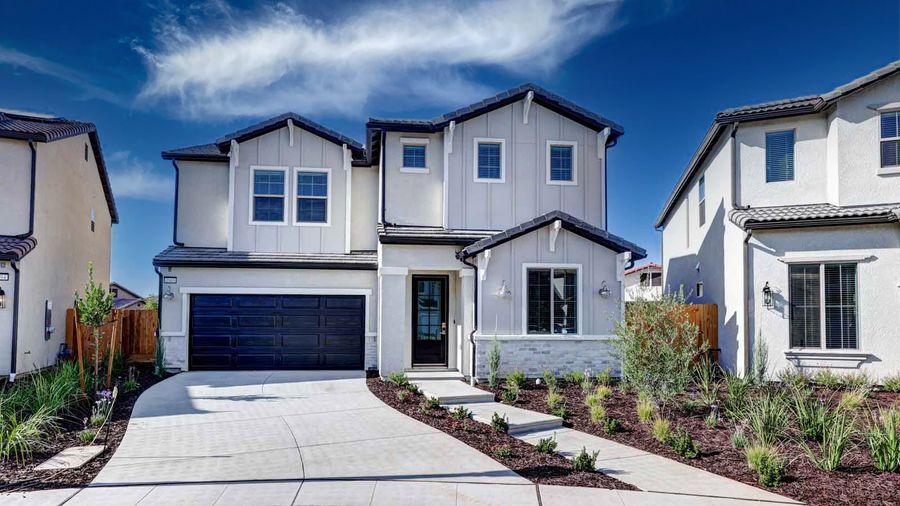 Canvas 12 by Granville Homes  in Fresno CA