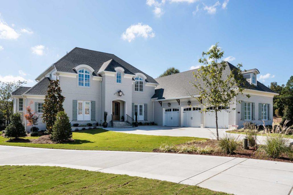 Gray Line Builders. por Gray Line Builders. en Raleigh-Durham-Chapel Hill North Carolina