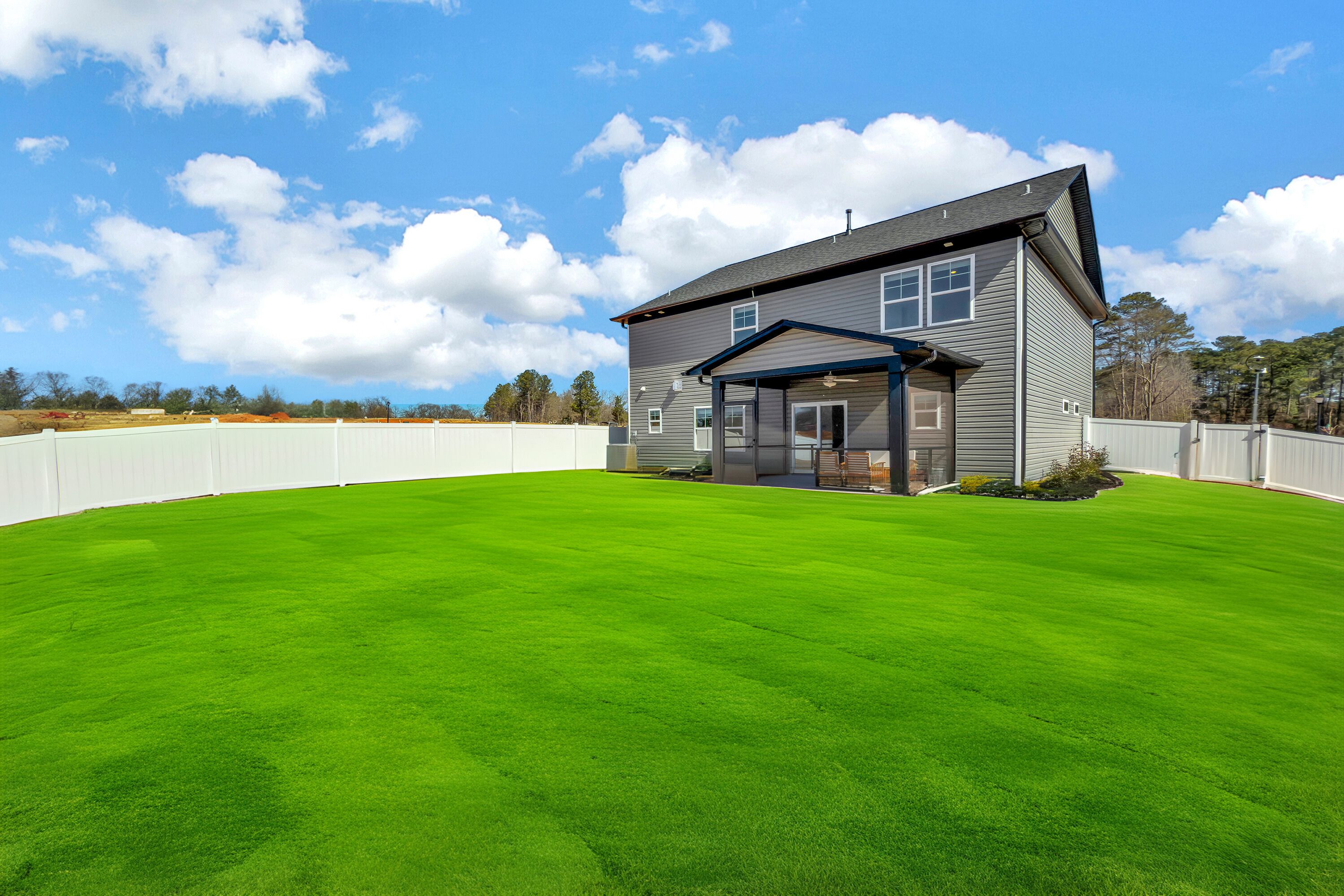 Porter II Back Exterior