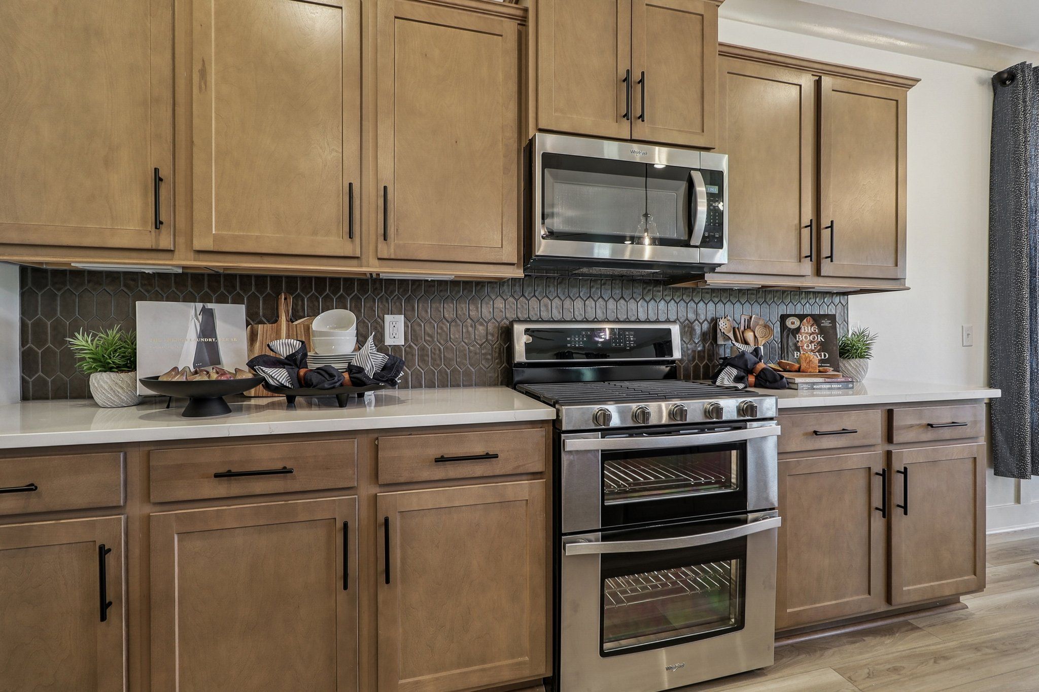 Crestfall II - Kitchen