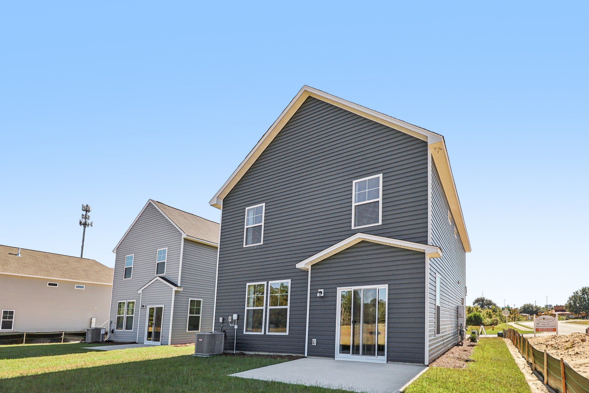 Crestfall II - Back Exterior