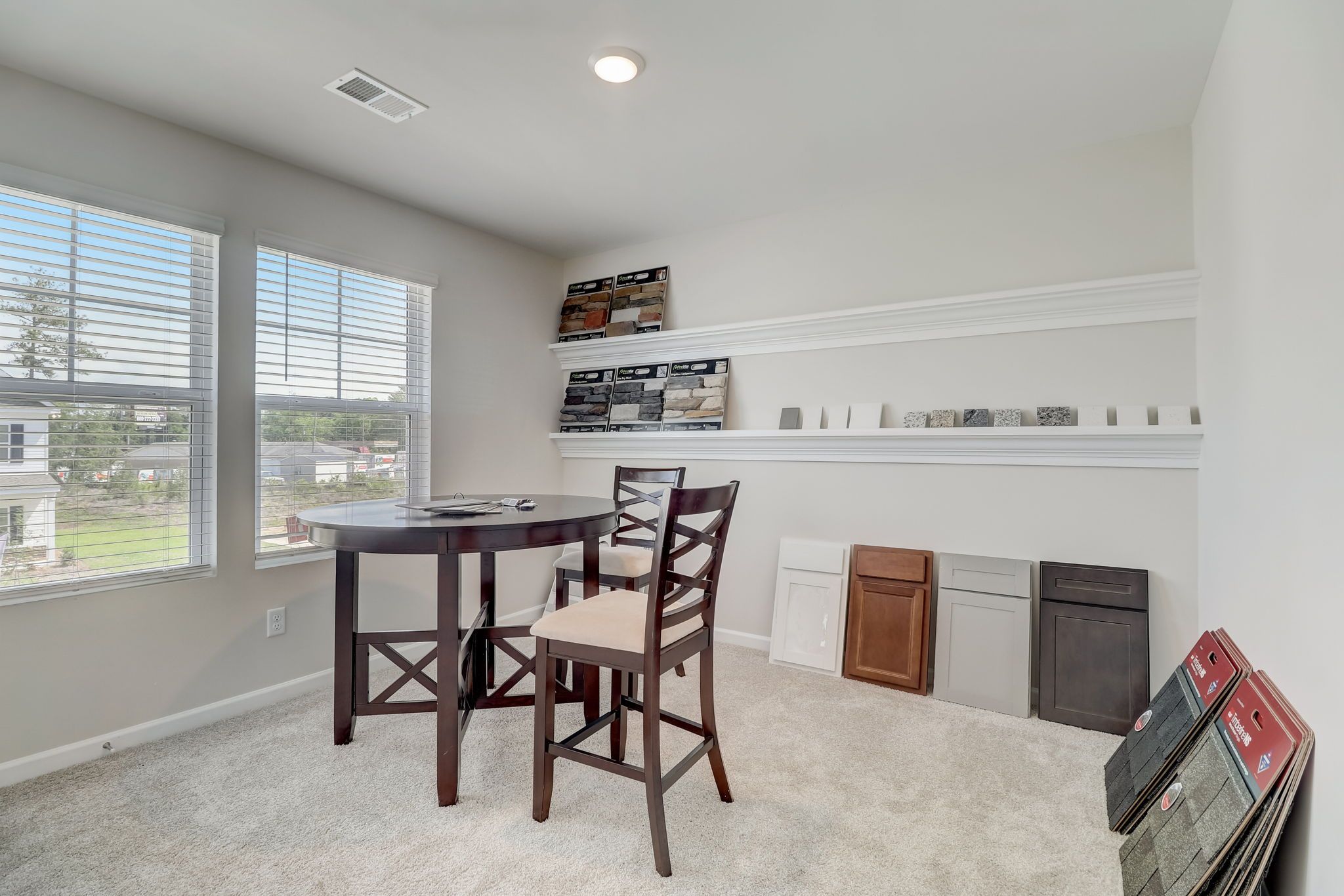 Devonshire II - Office