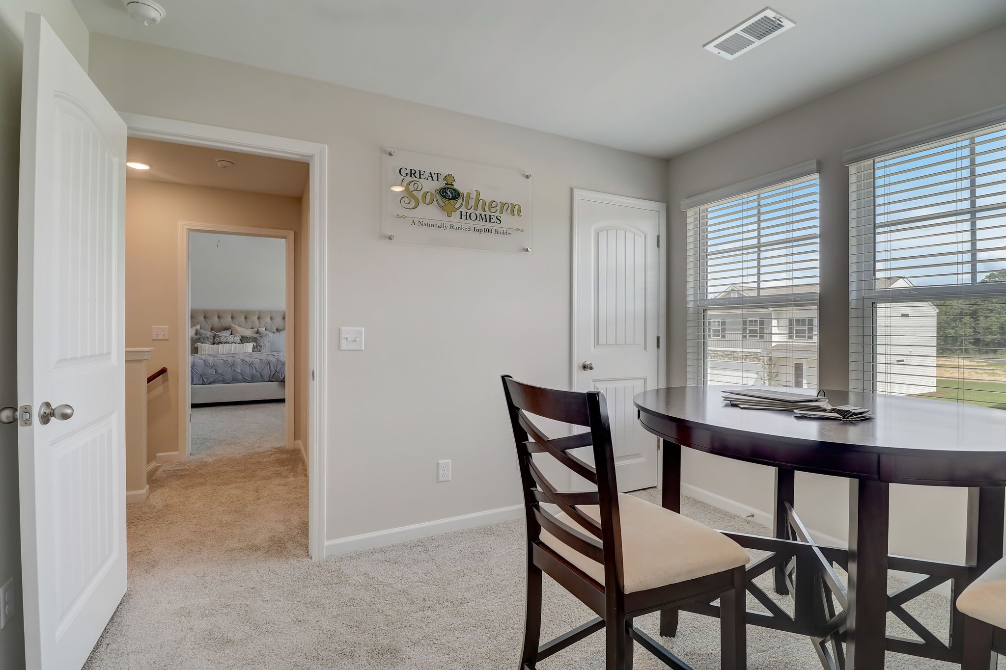 Devonshire II - Office