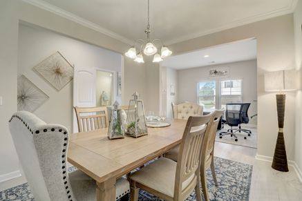 Devonshire II - Dining Room