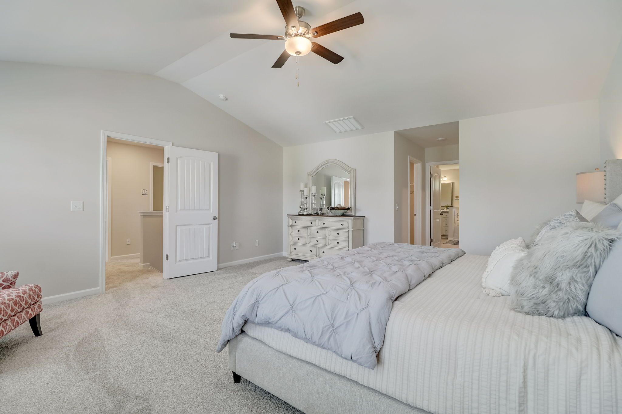 Devonshire II - Owners Suite