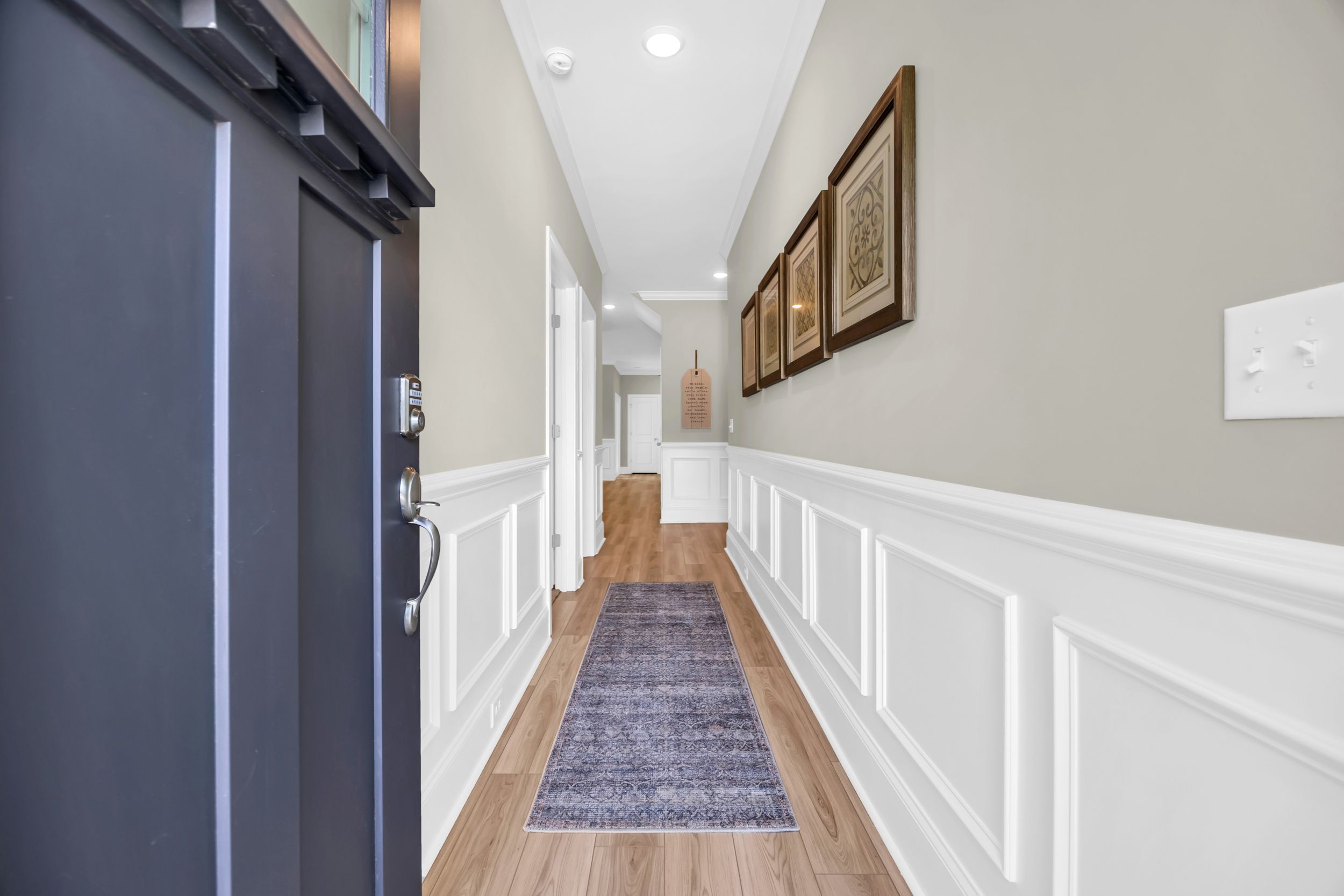 Glenwood II - Front Entrance