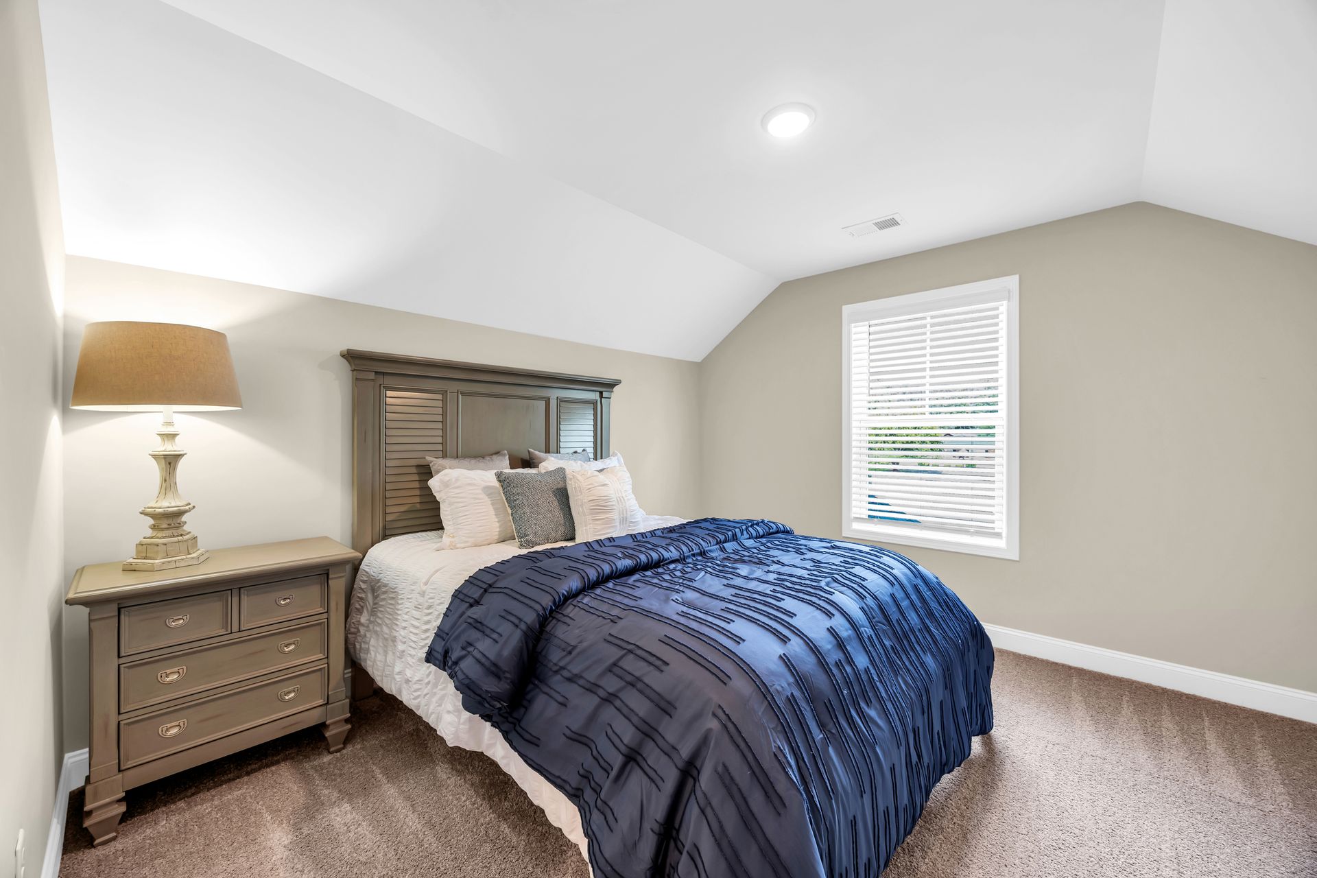 Glenwood II - Bedroom