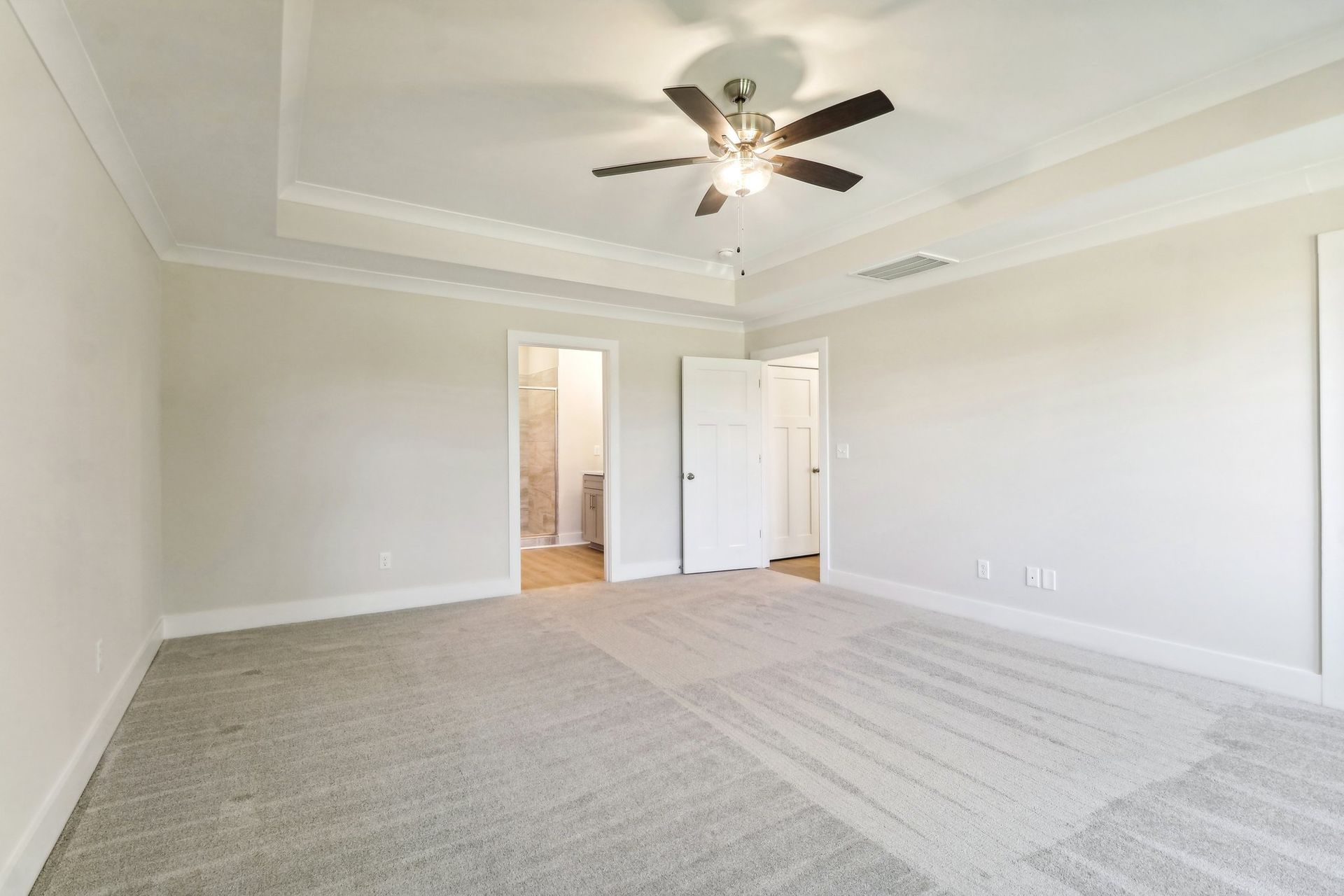 Austin II - Bedroom
