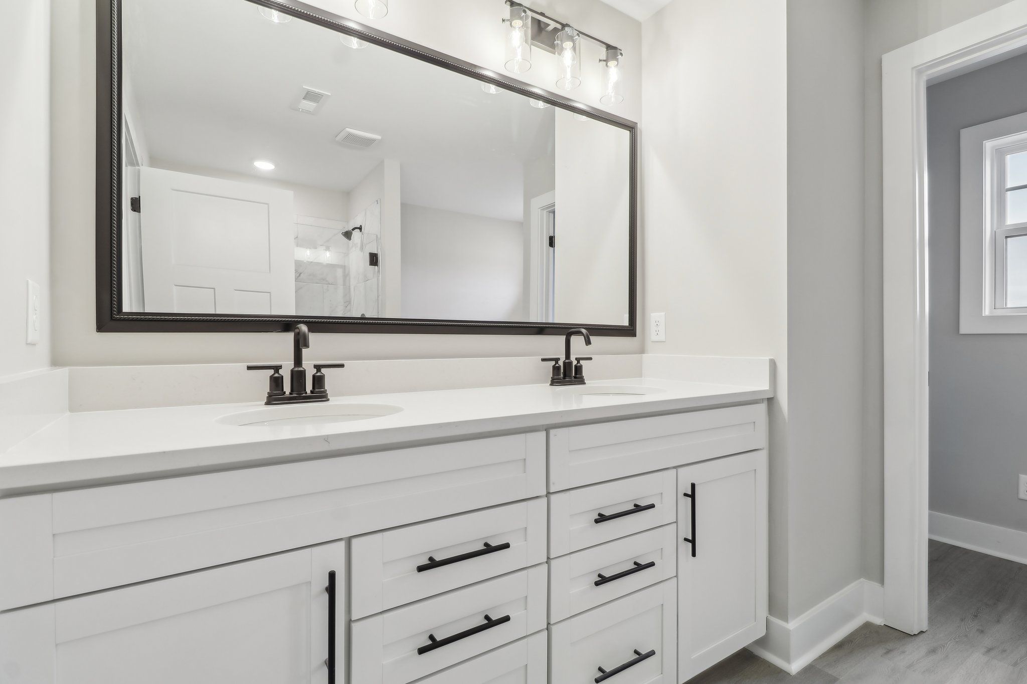 Ashbourne II - Primary Bath