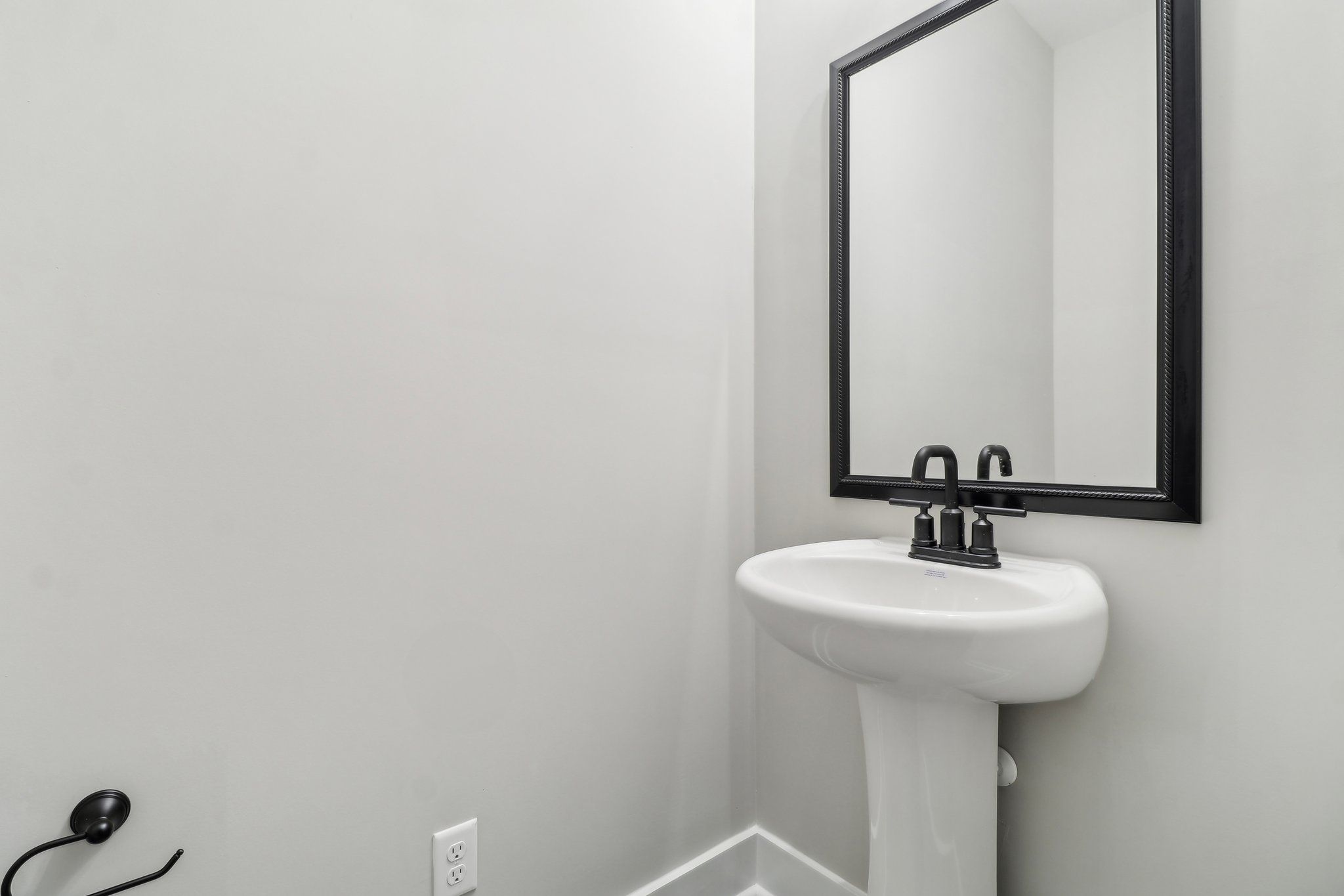 Ashbourne II - Bathroom