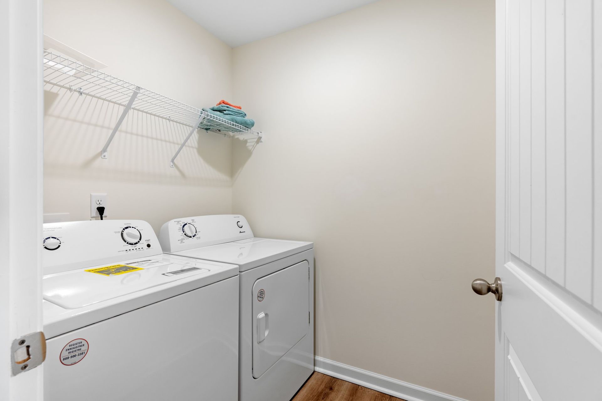 Benjamin - Laundry Room
