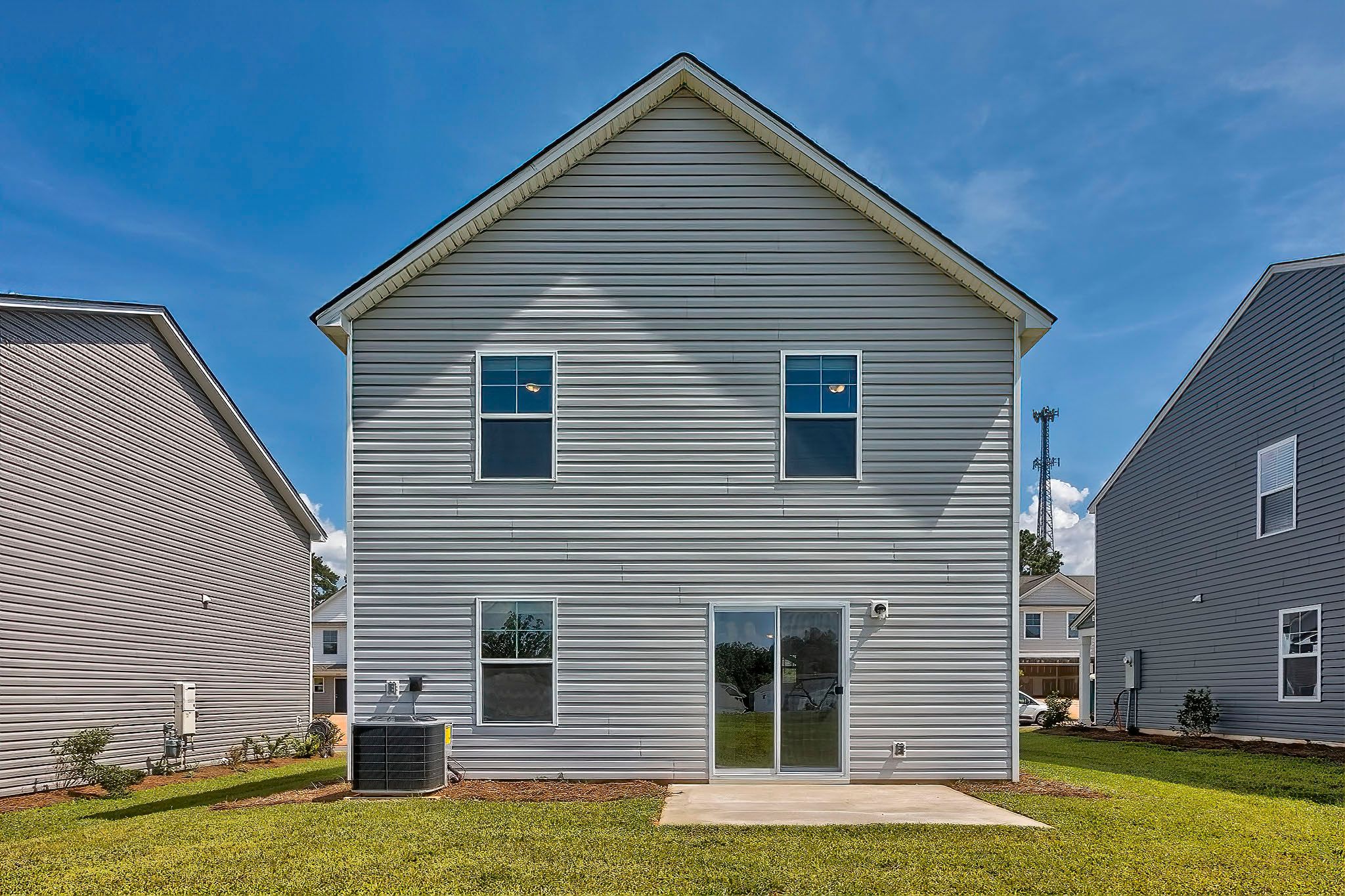 Kelsey - Back Exterior