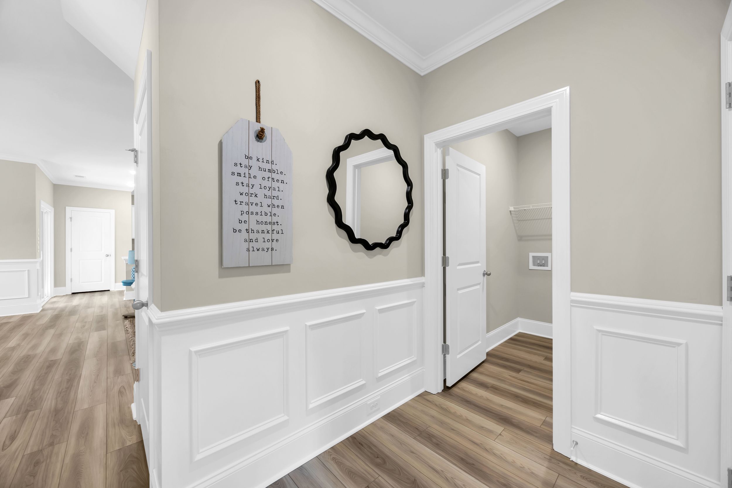 Glenwood II - Laundry Room