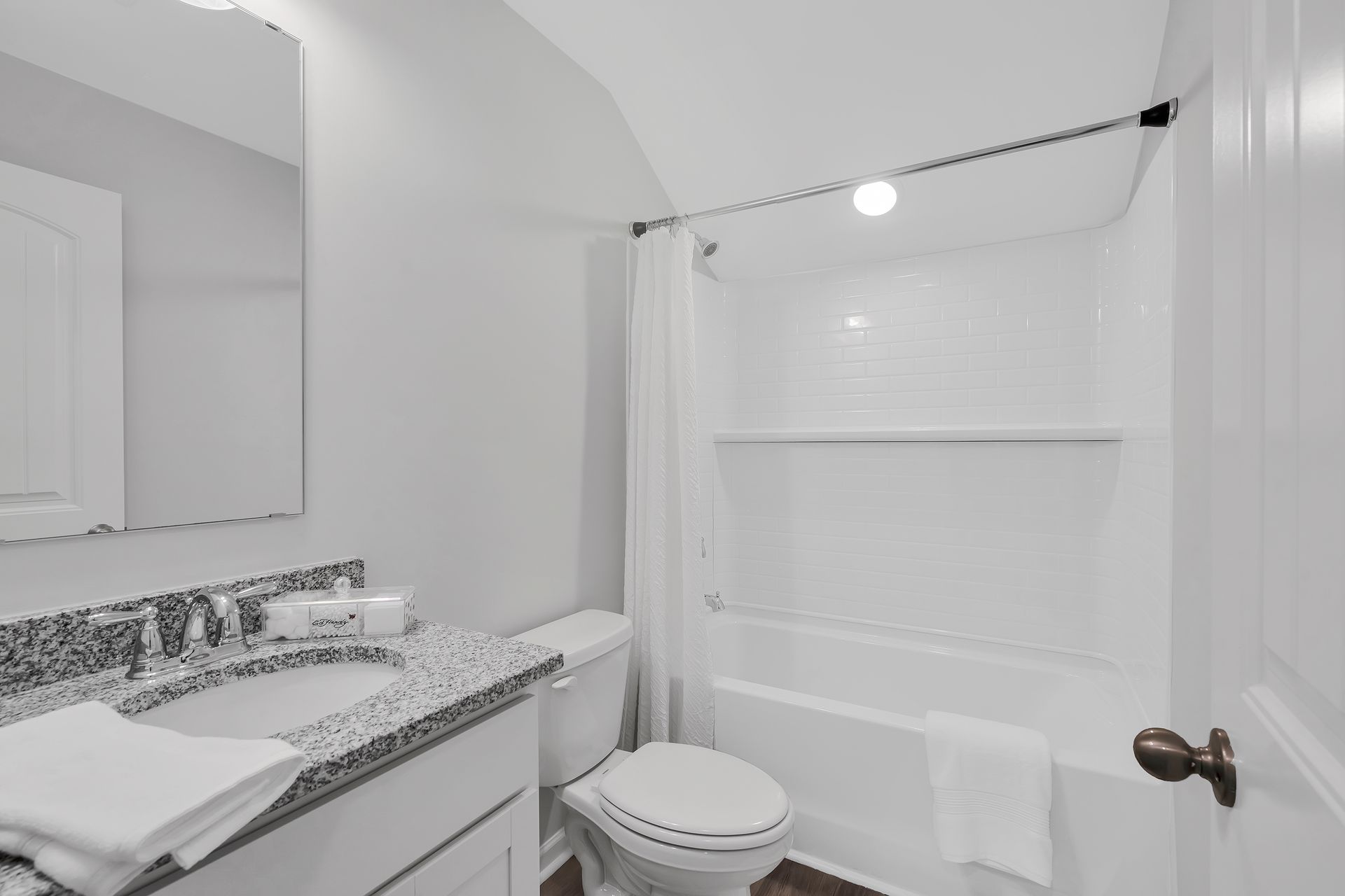 Buck Island II - Bathroom