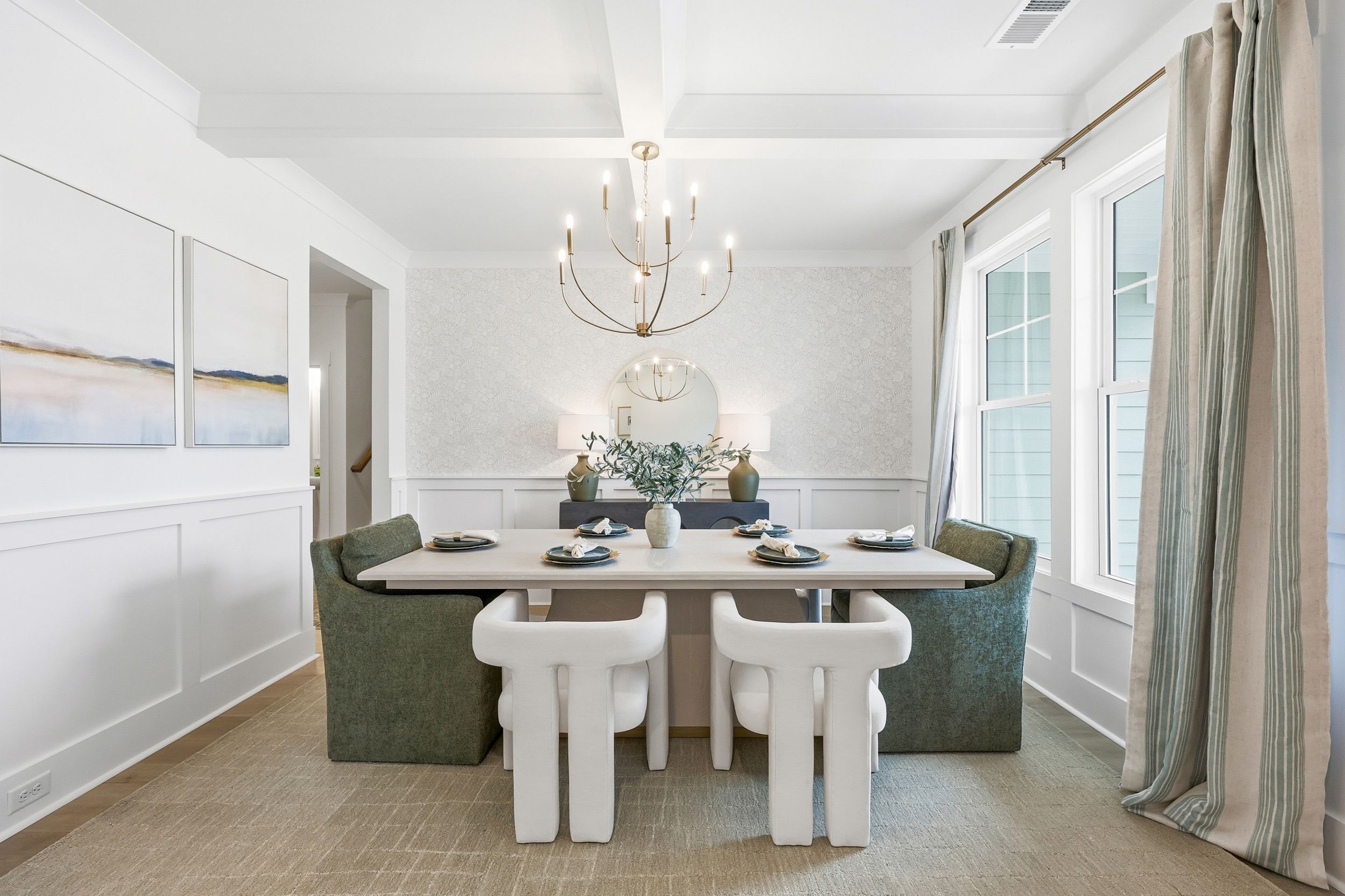 Carolyn II - Dining Room