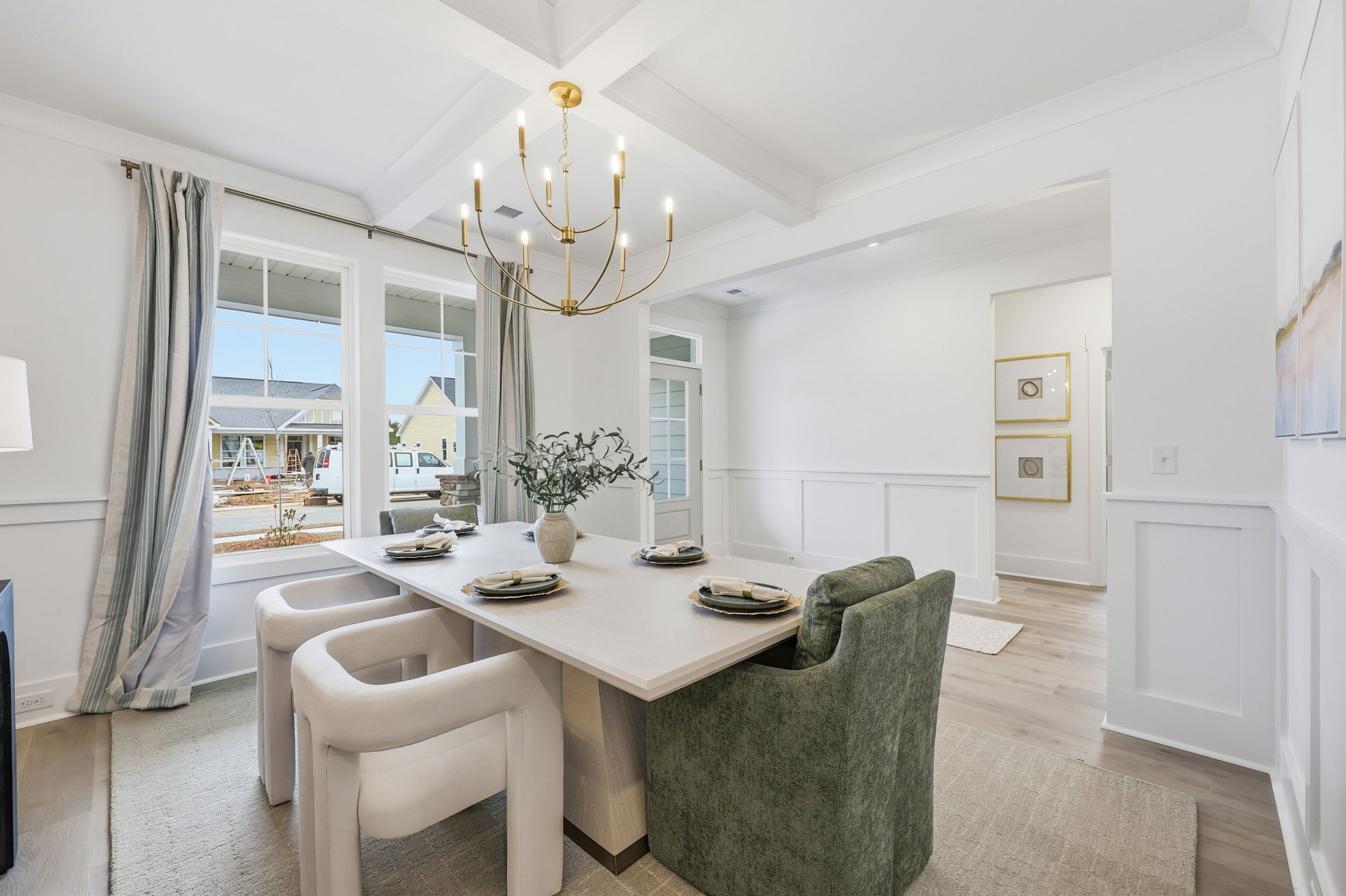 Carolyn II - Dining Room