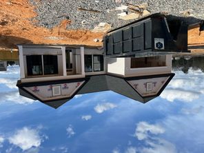 574 Tasmanian Oak Alley NW (Wisteria II)