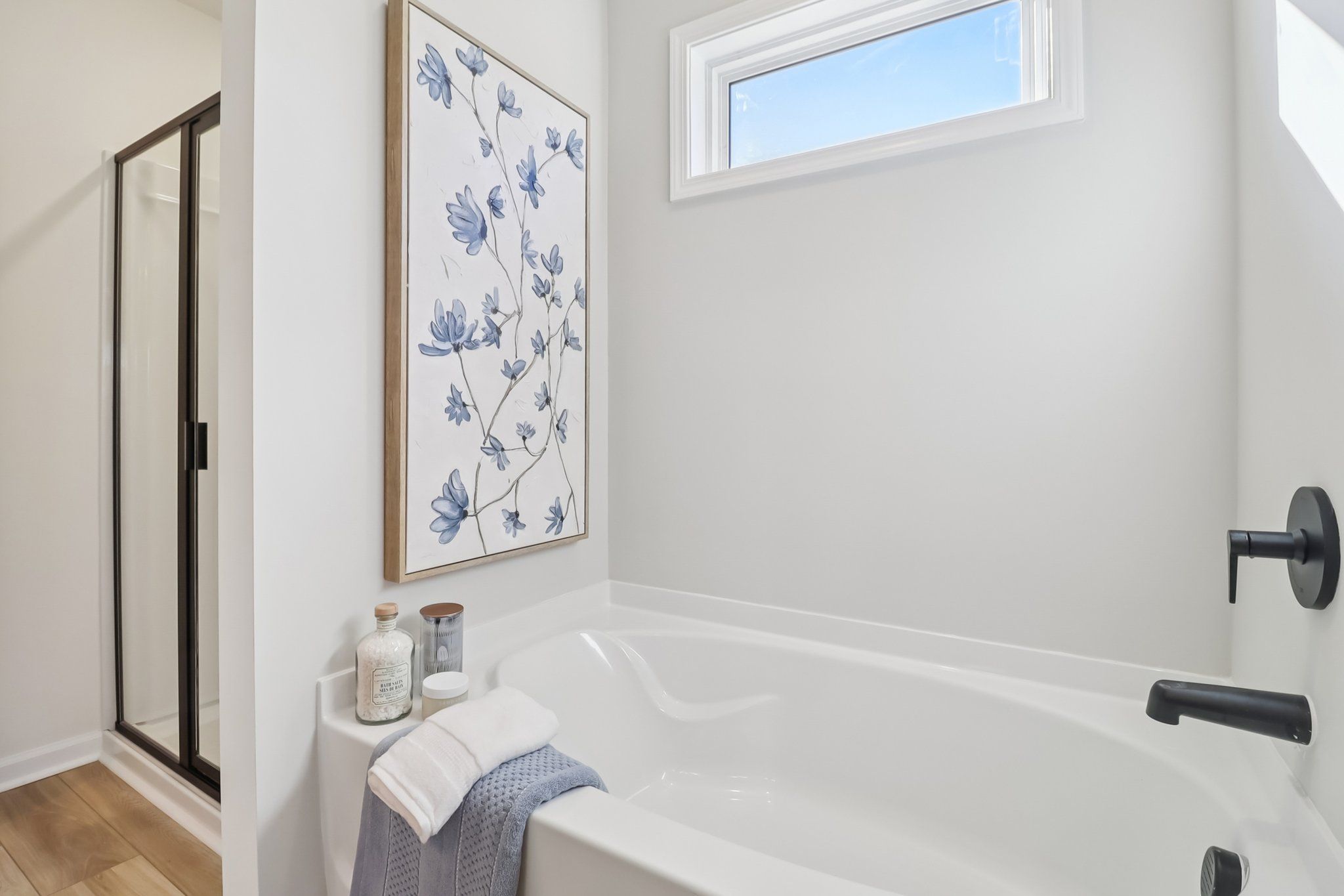 Makenzie II - Primary Bath