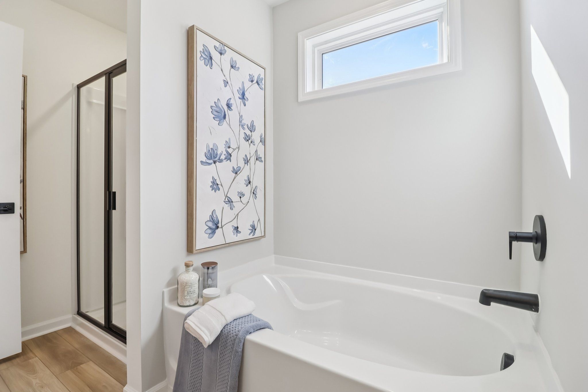 Makenzie II - Primary Bath