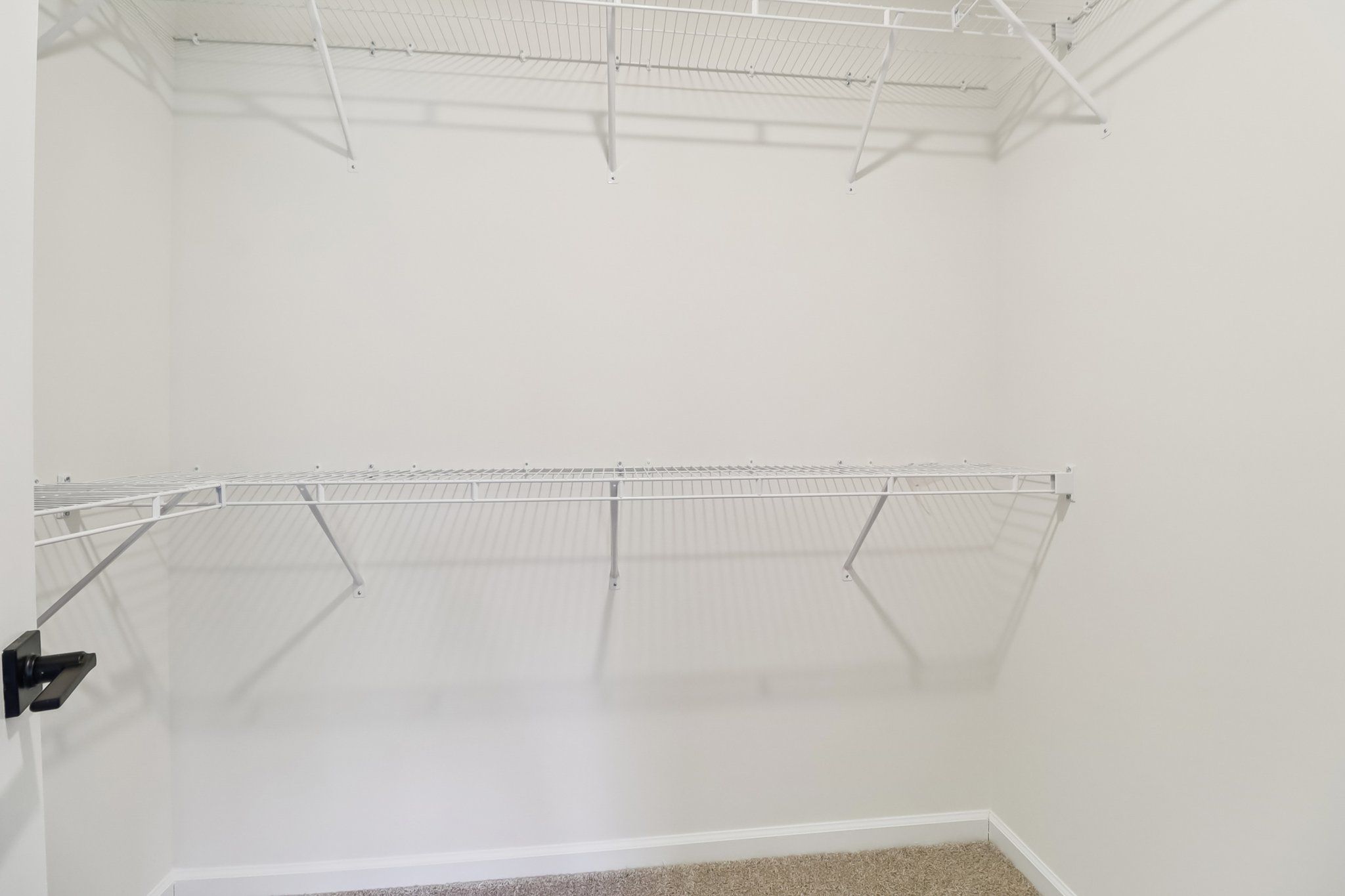 Makenzie II - Closet