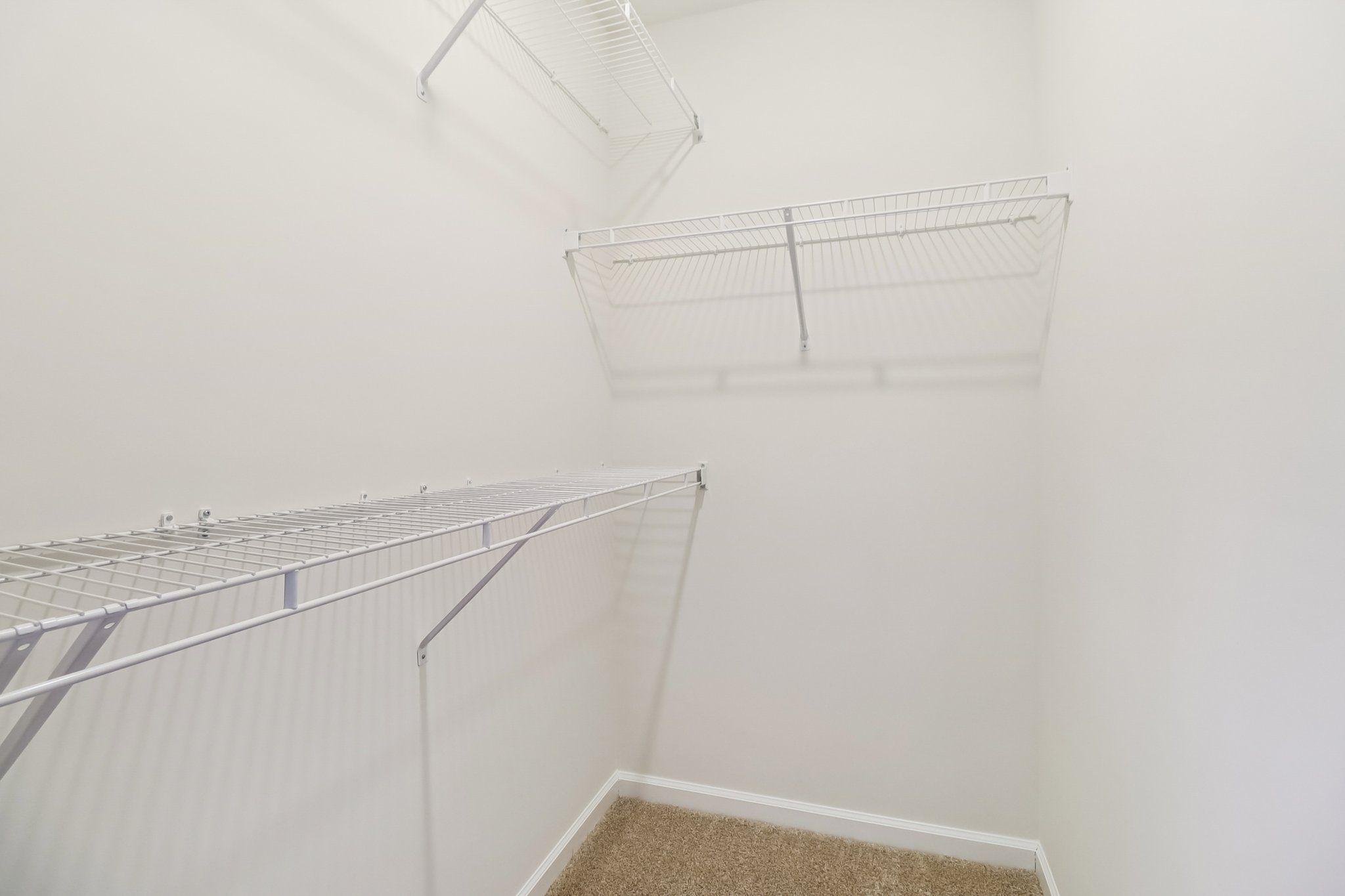 Makenzie II - Closet