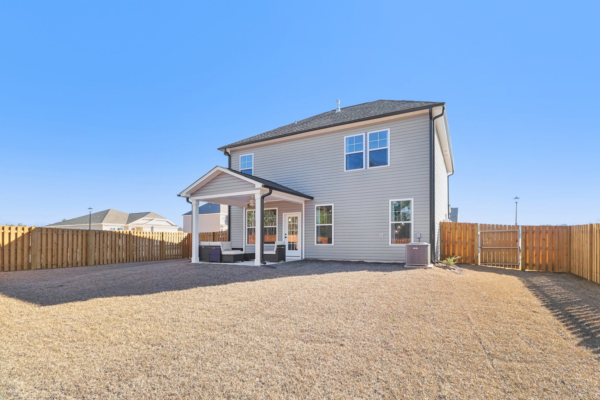 Makenzie II - Back Exterior