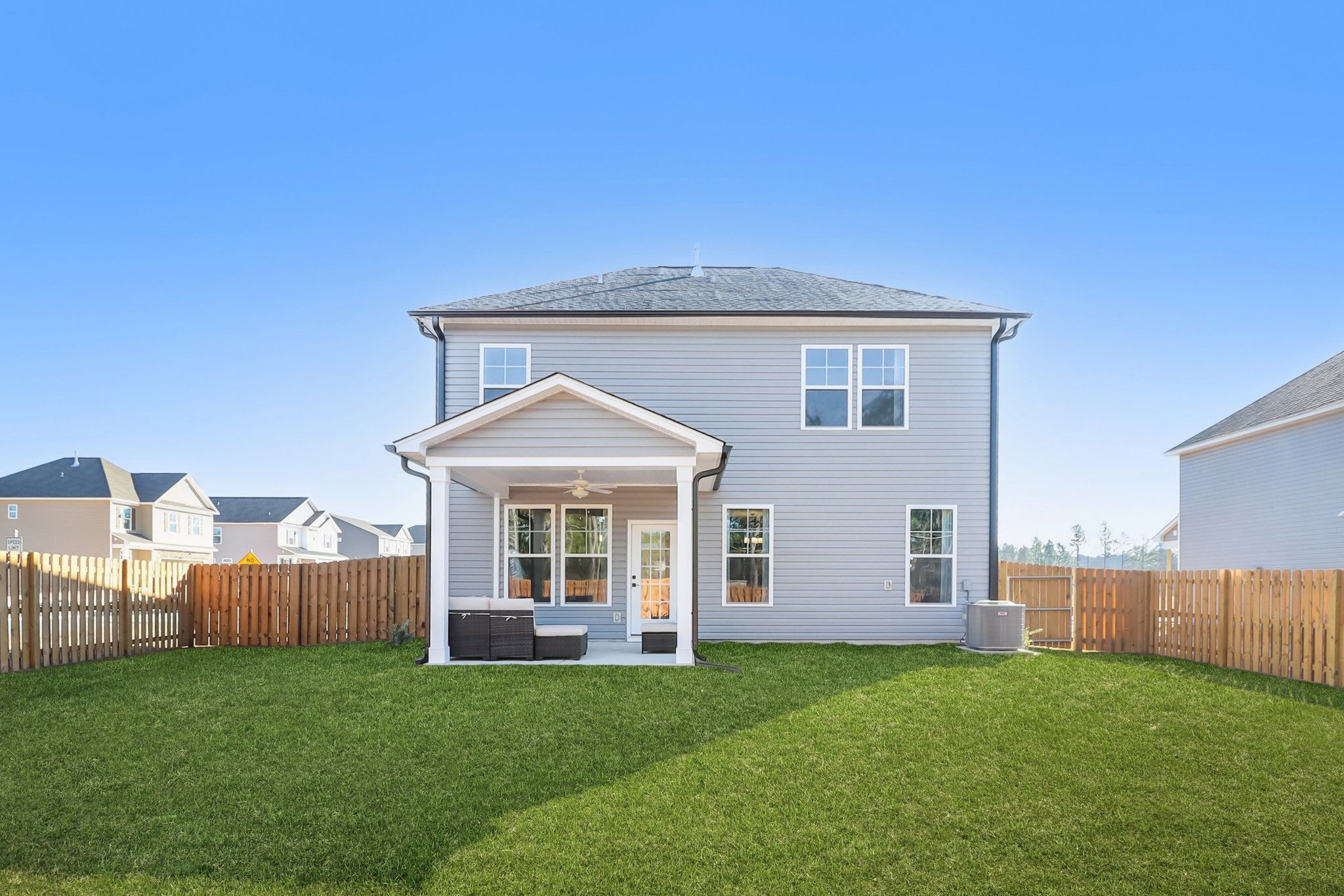 Makenzie II - Back Exterior