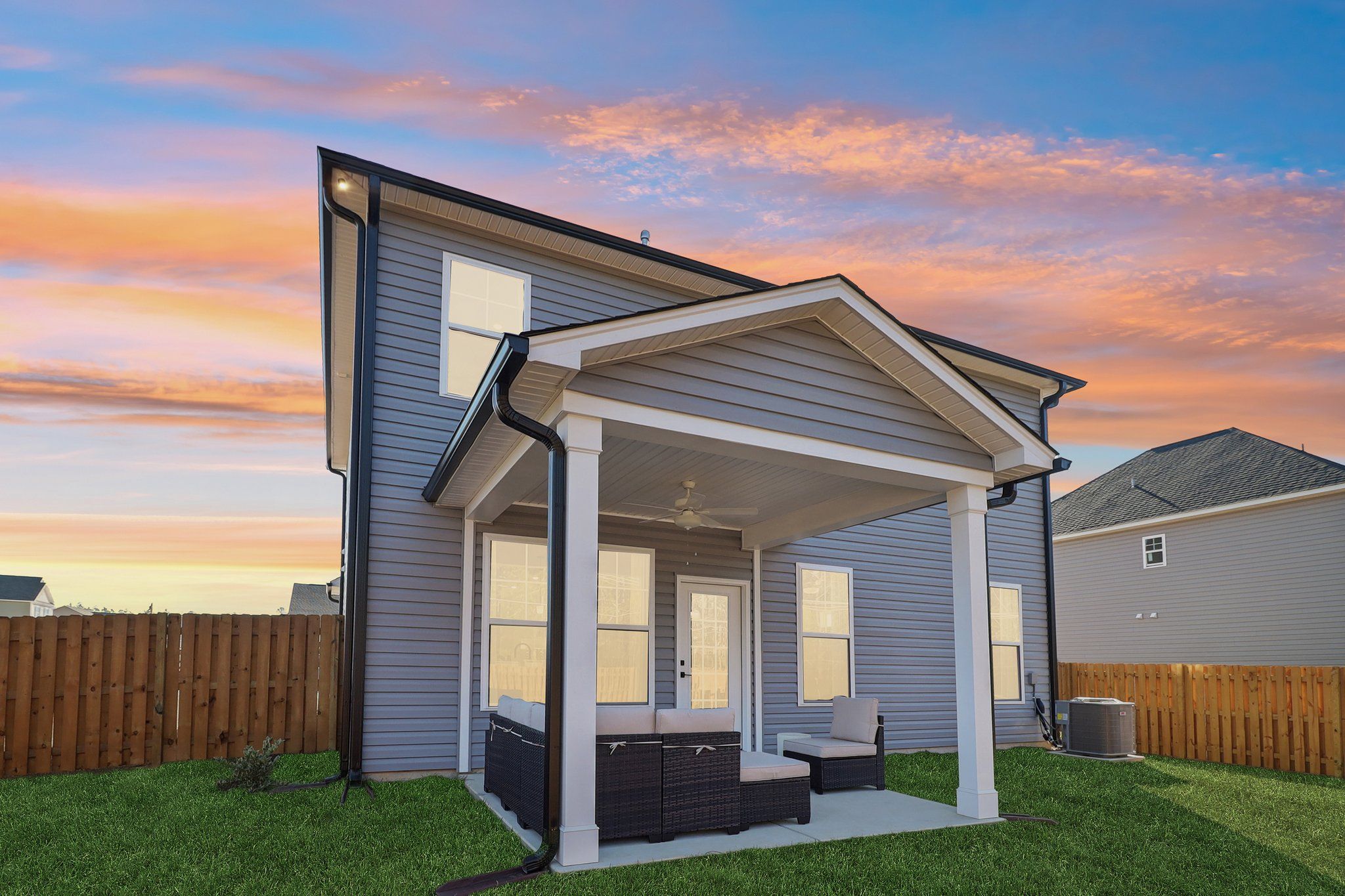 Makenzie II - Back Exterior