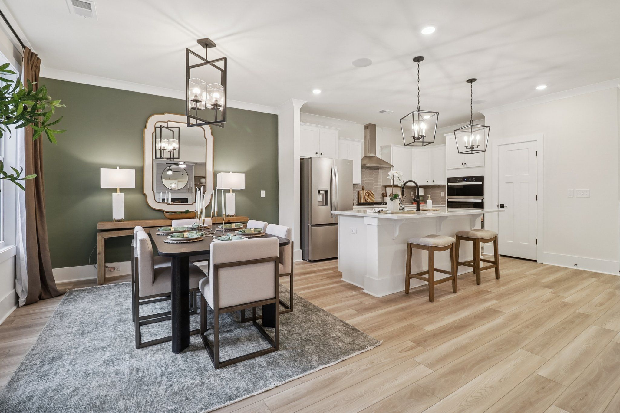 Bradley II - Dining Room