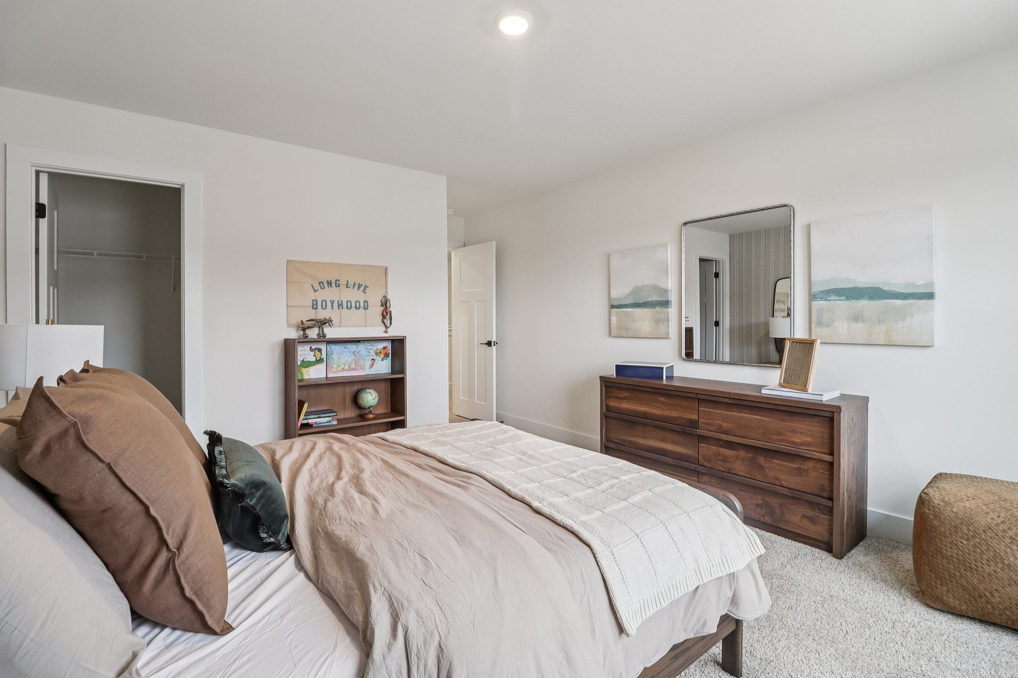 Bradley II - Bedroom