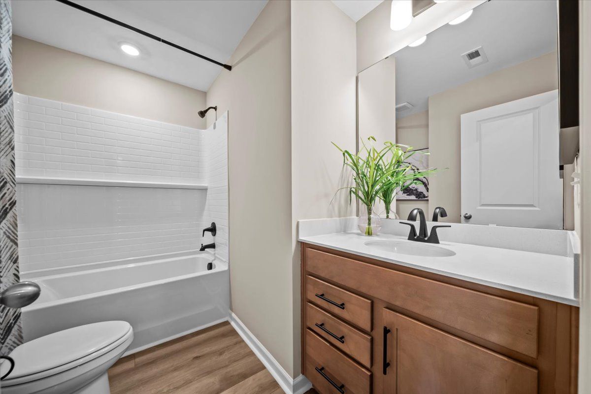 Meghan II Bathroom