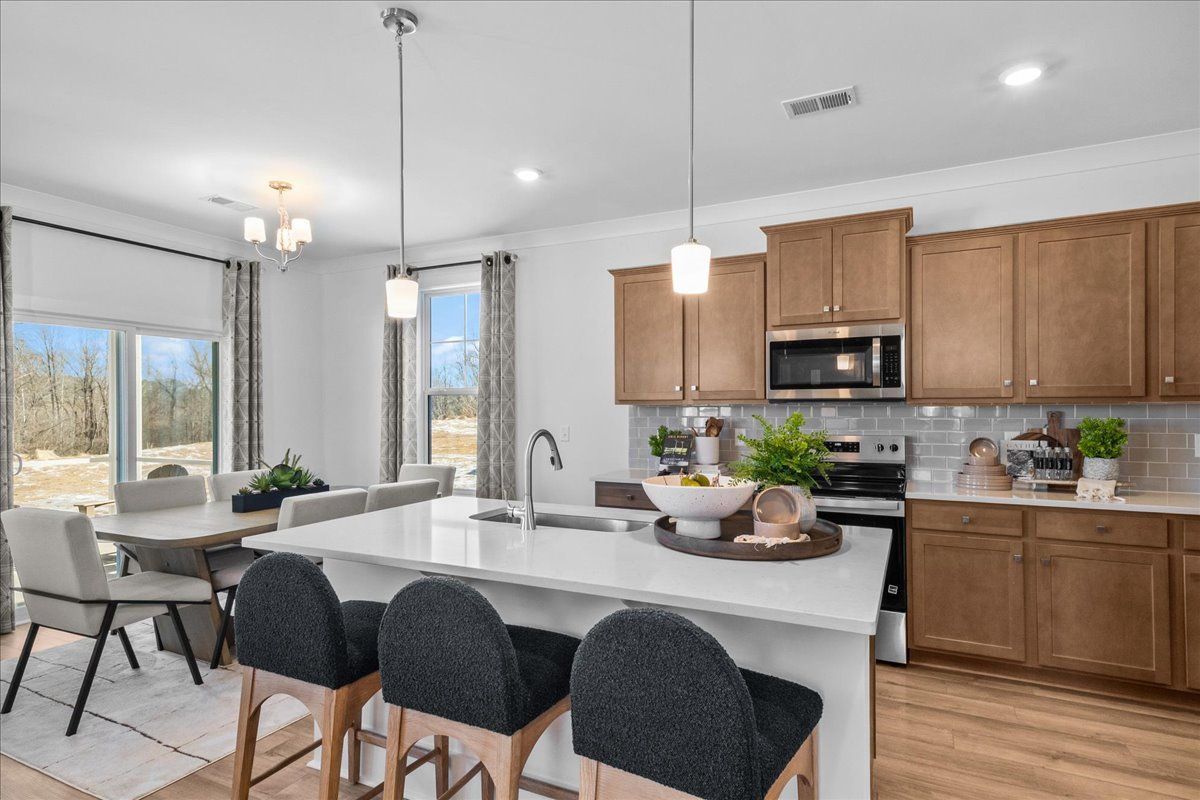 Crestfall II Kitchen