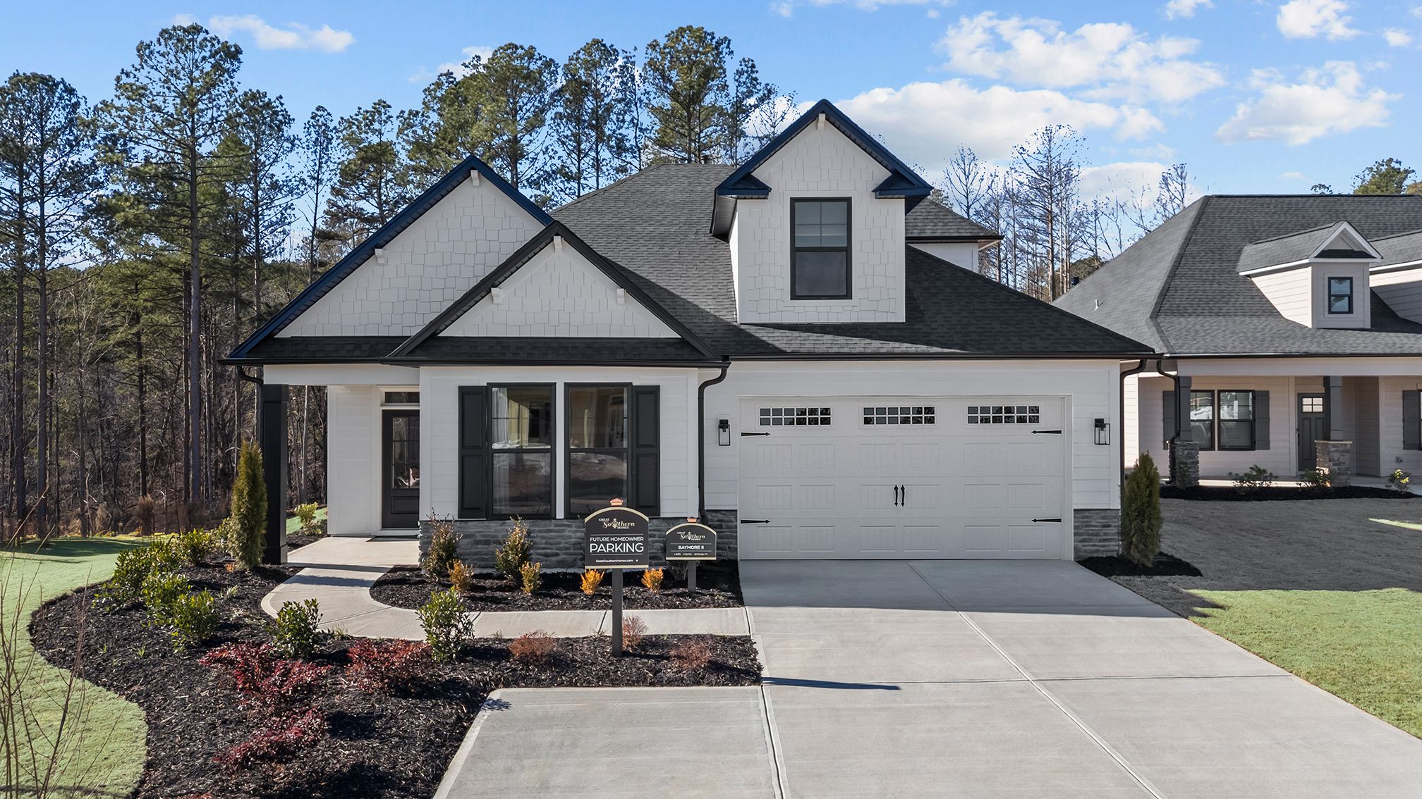 Baymore II Front Exterior