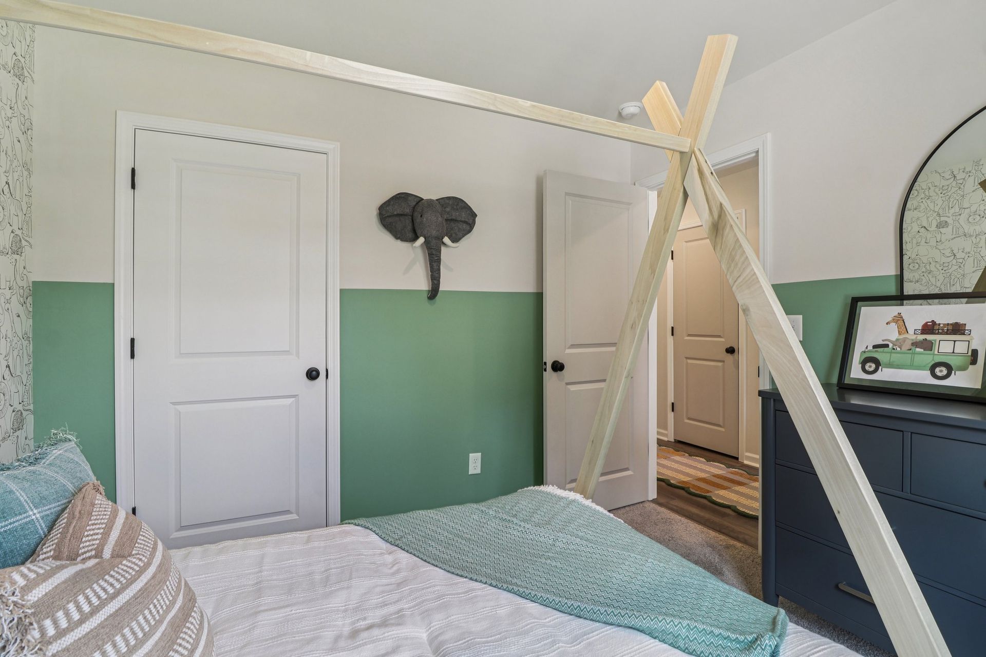 The Earle - Bedroom