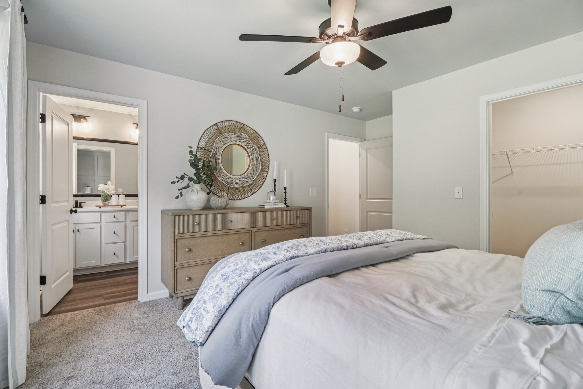 The Earle - Primary Suite