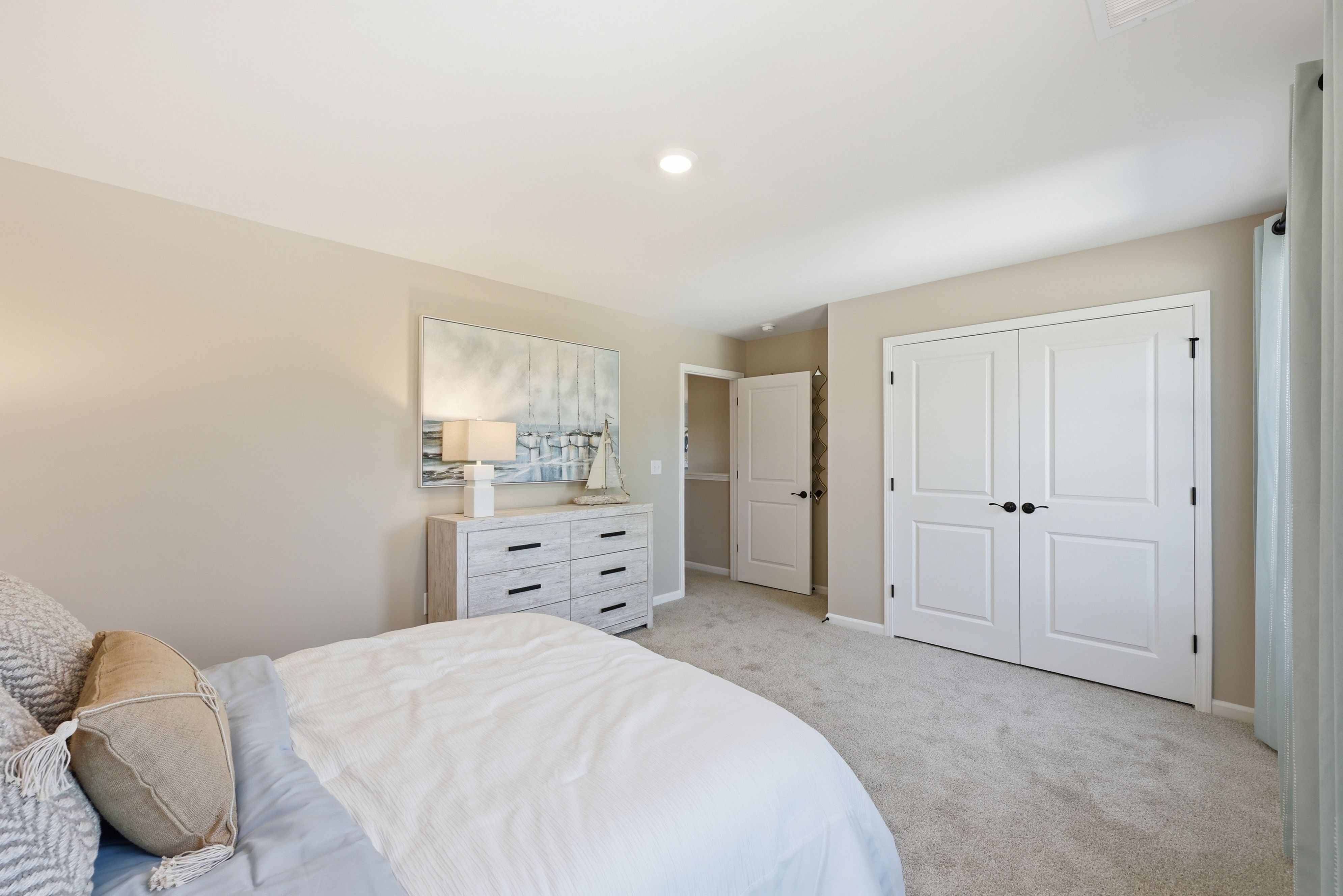 Rivercrest II - Bedroom