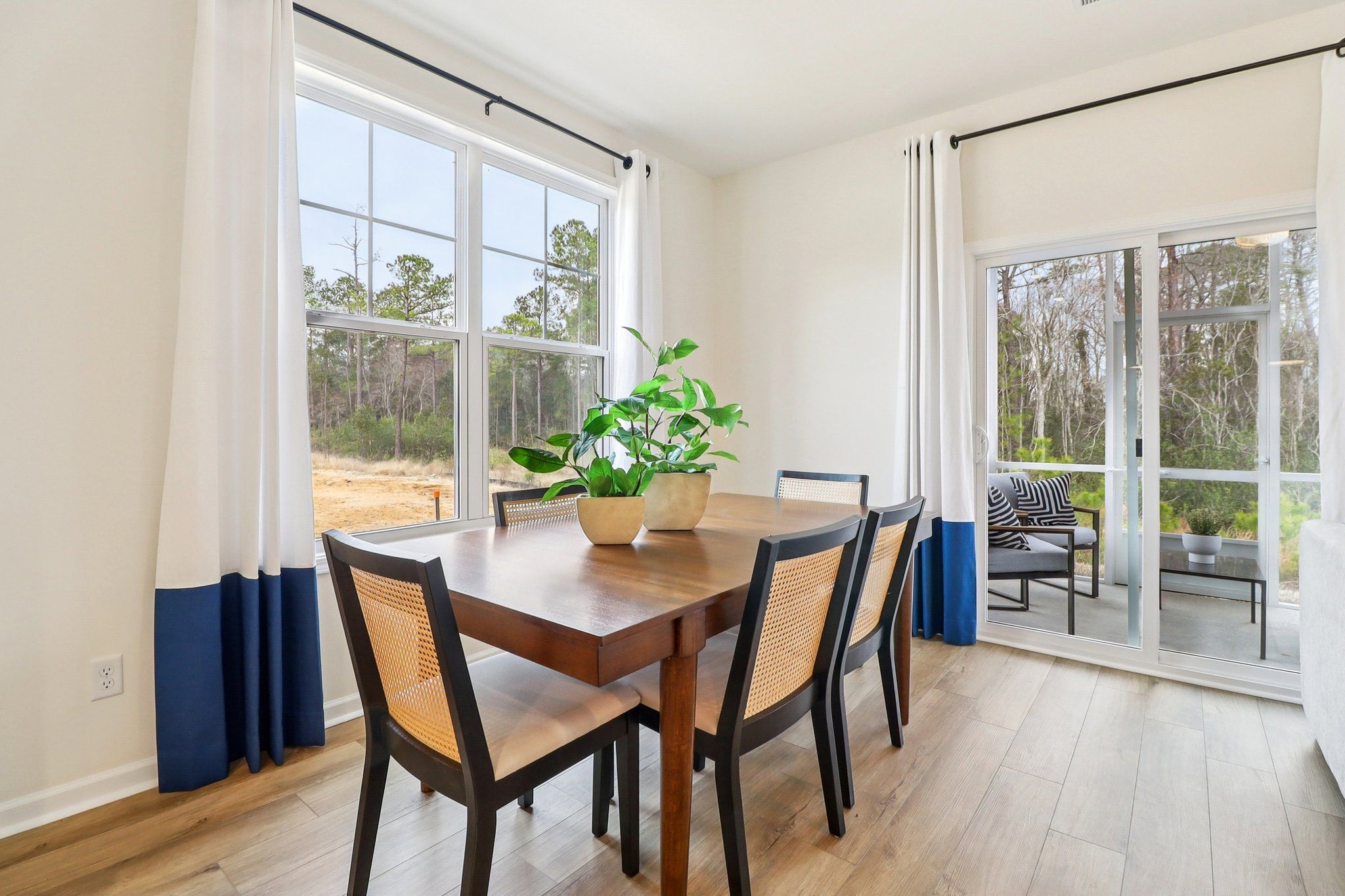 East Wind - Dining Room