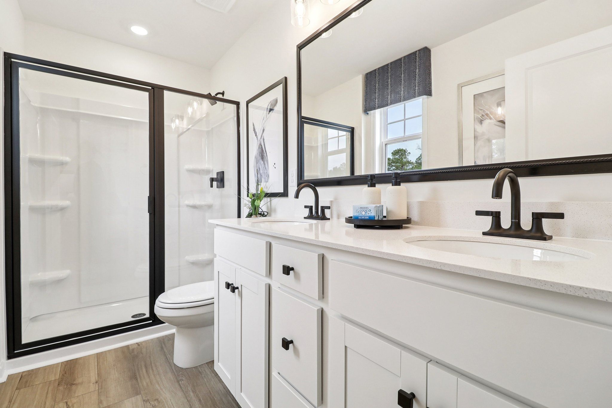 East Wind - Primary Bath