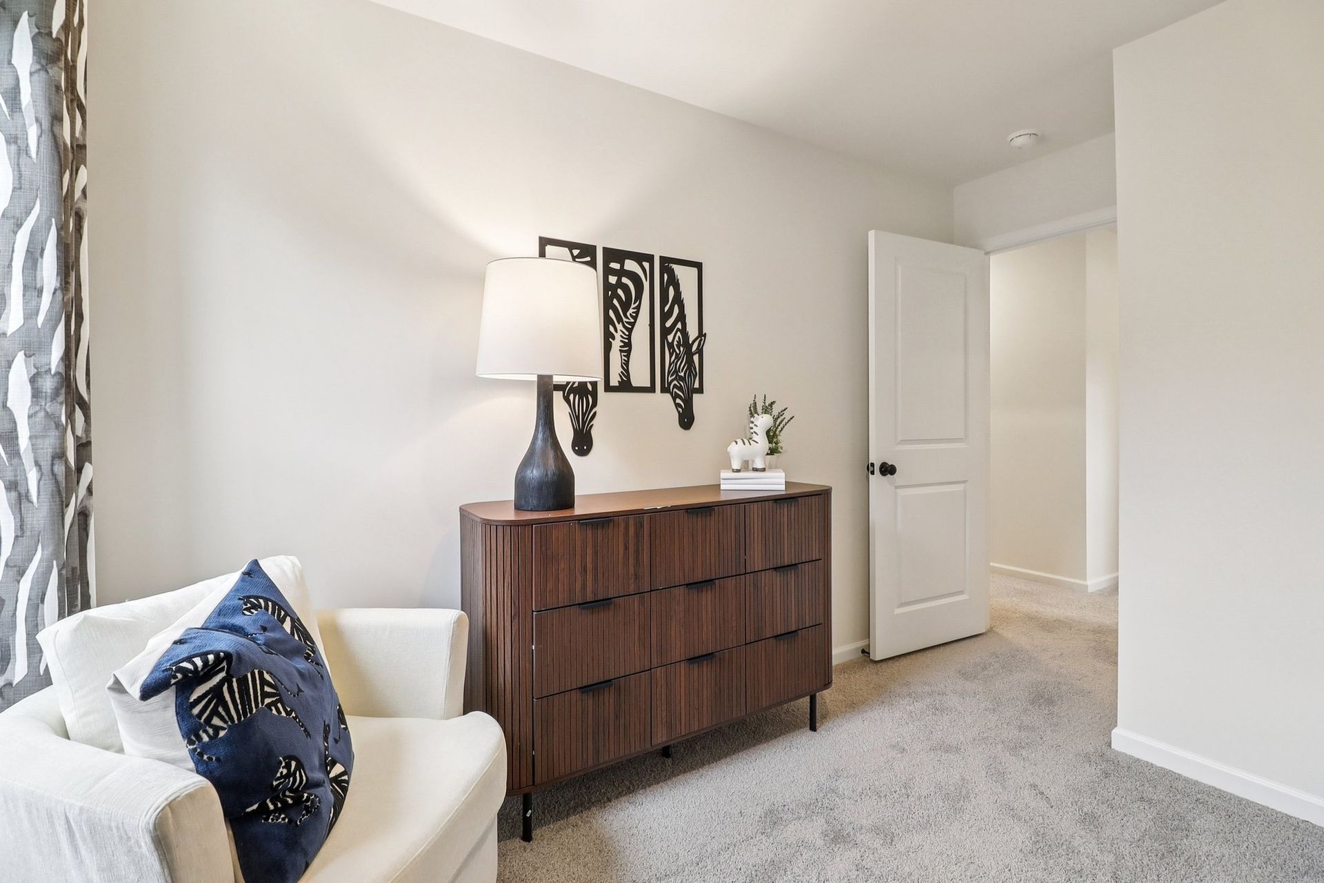 East Wind - Bedroom