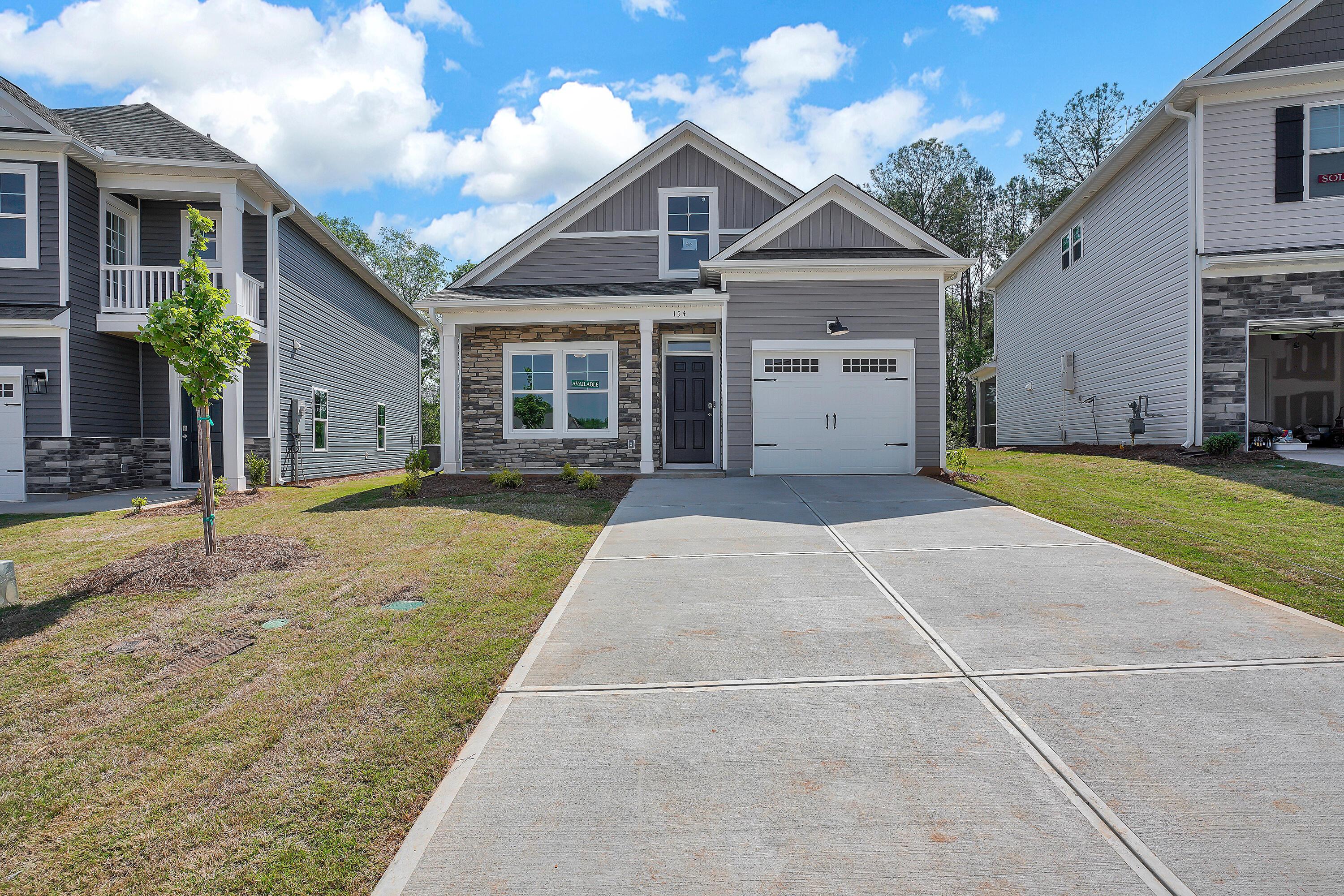 5731 Moncrief Circle (Glenwood II)