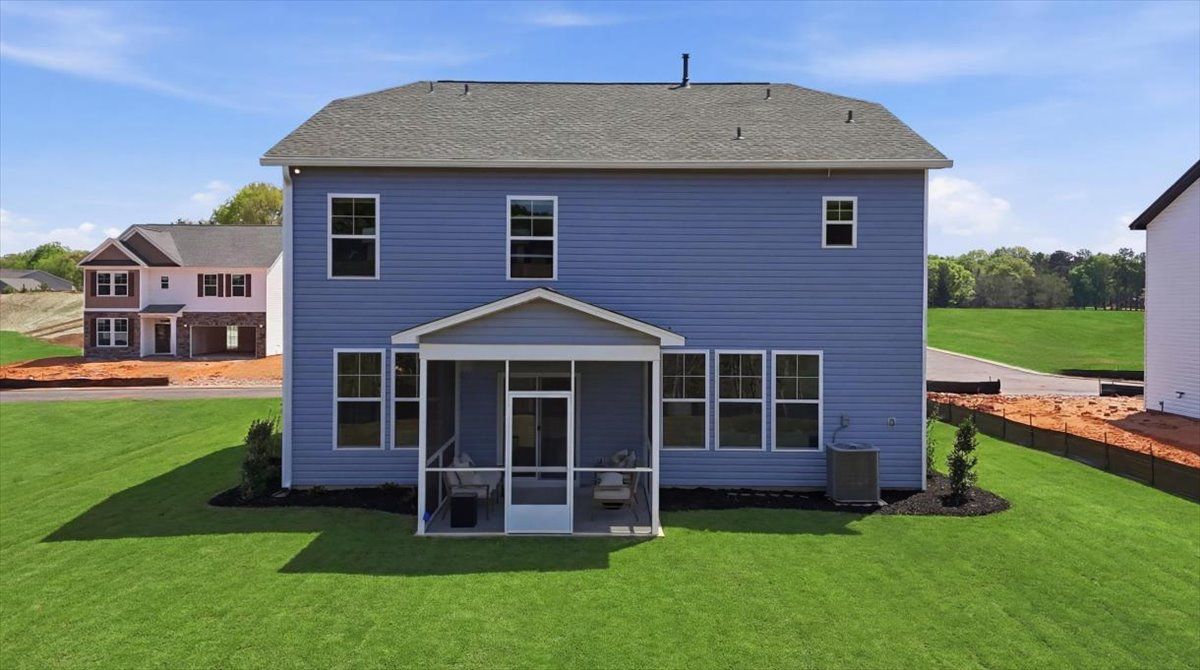 Bradley II Back Exterior