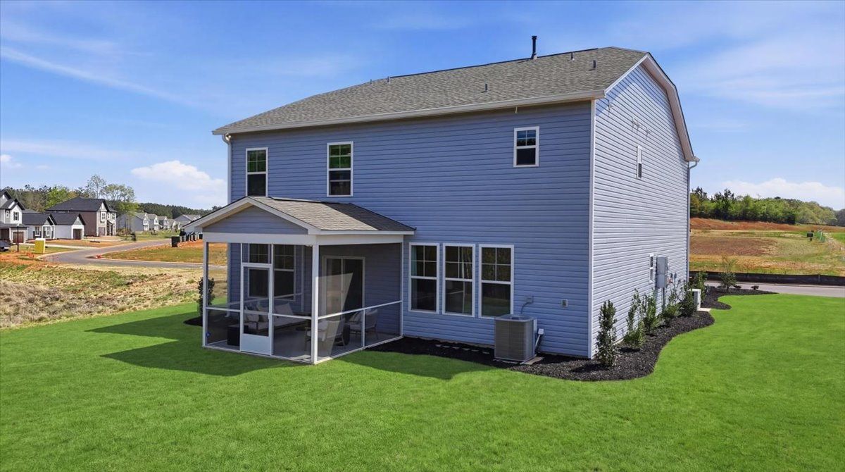 Bradley II Back Exterior