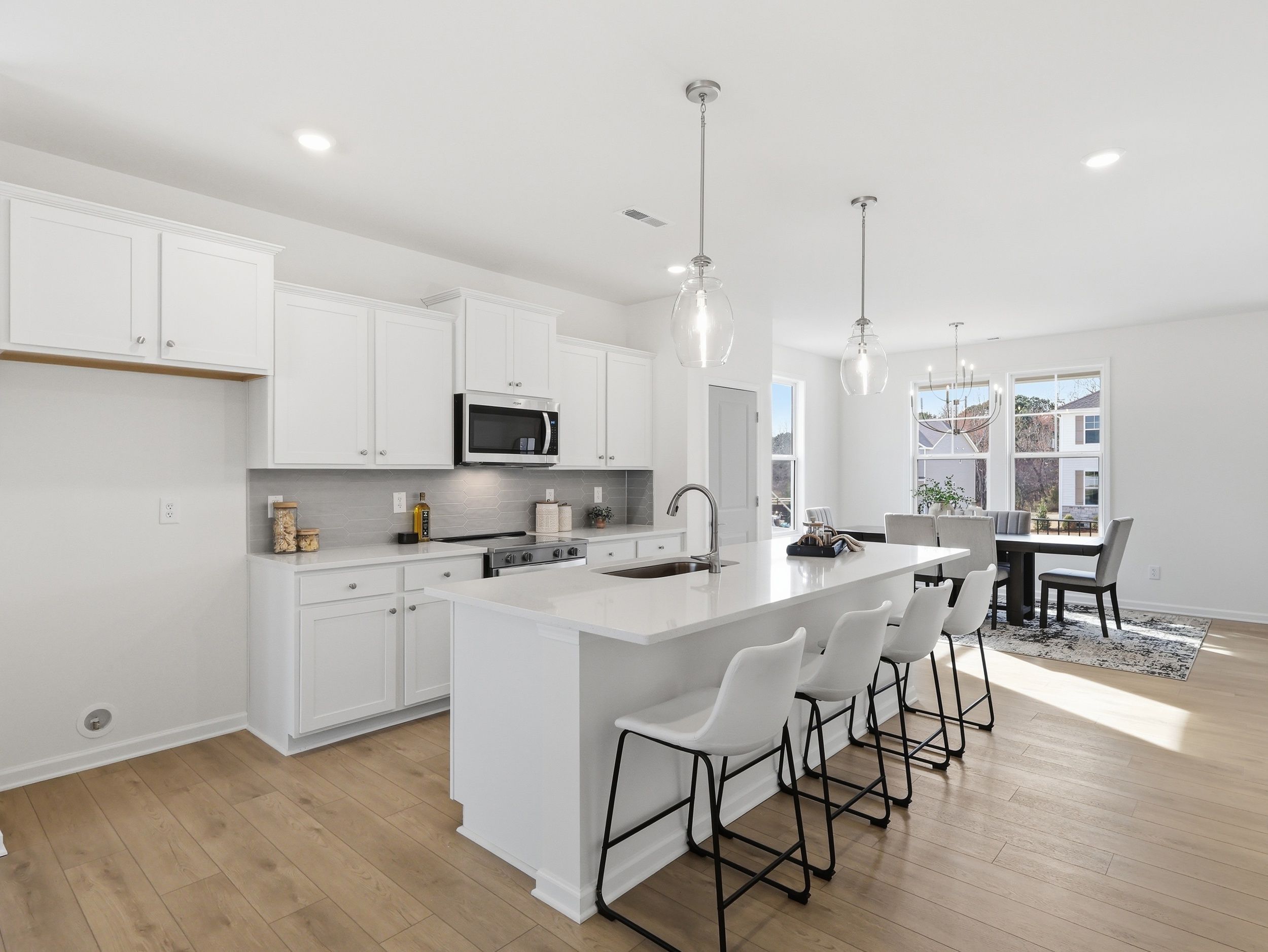 Rivercrest II - Kitchen