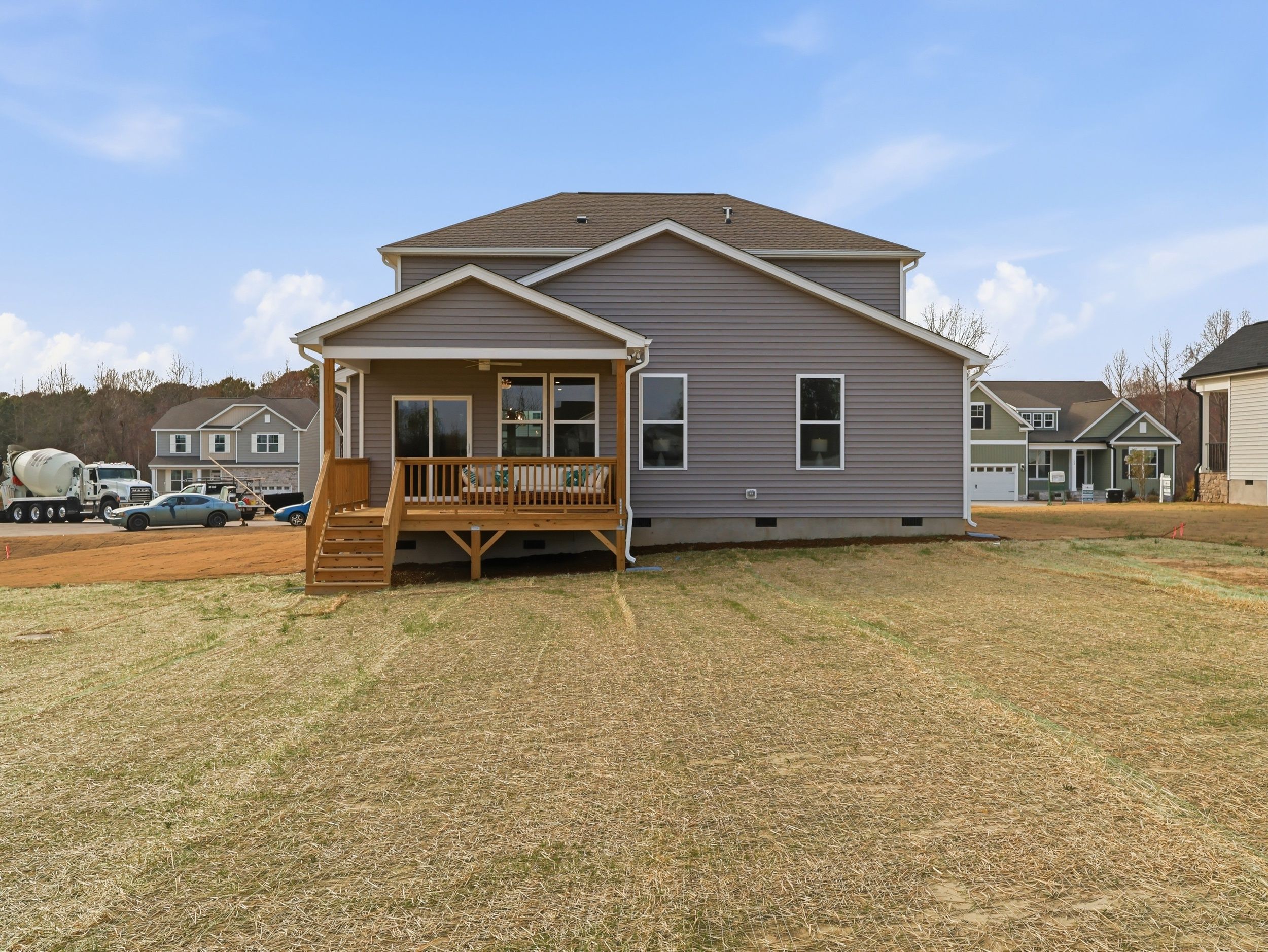 Rivercrest II - Back Exterior