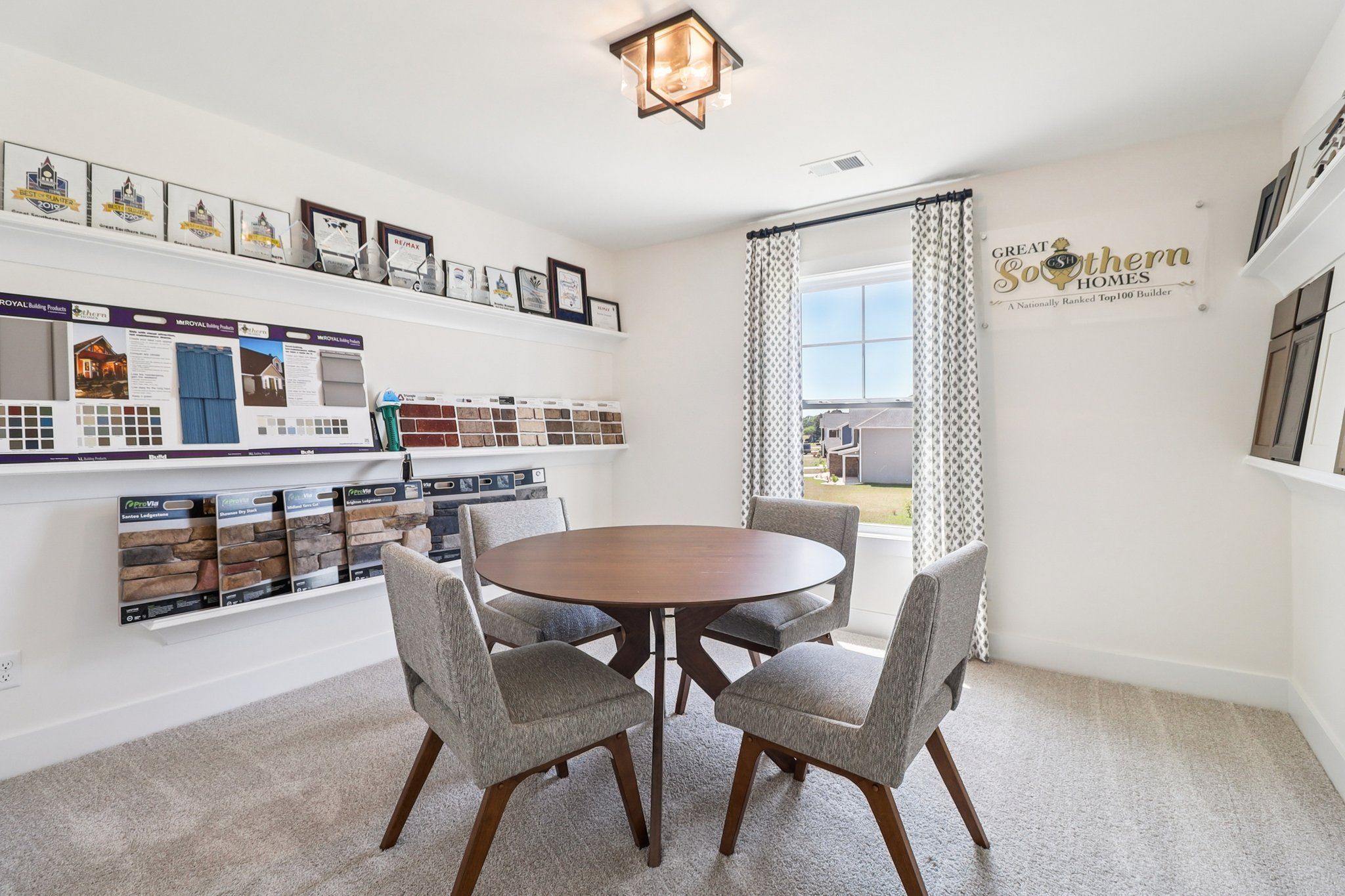 Bradley II - Office