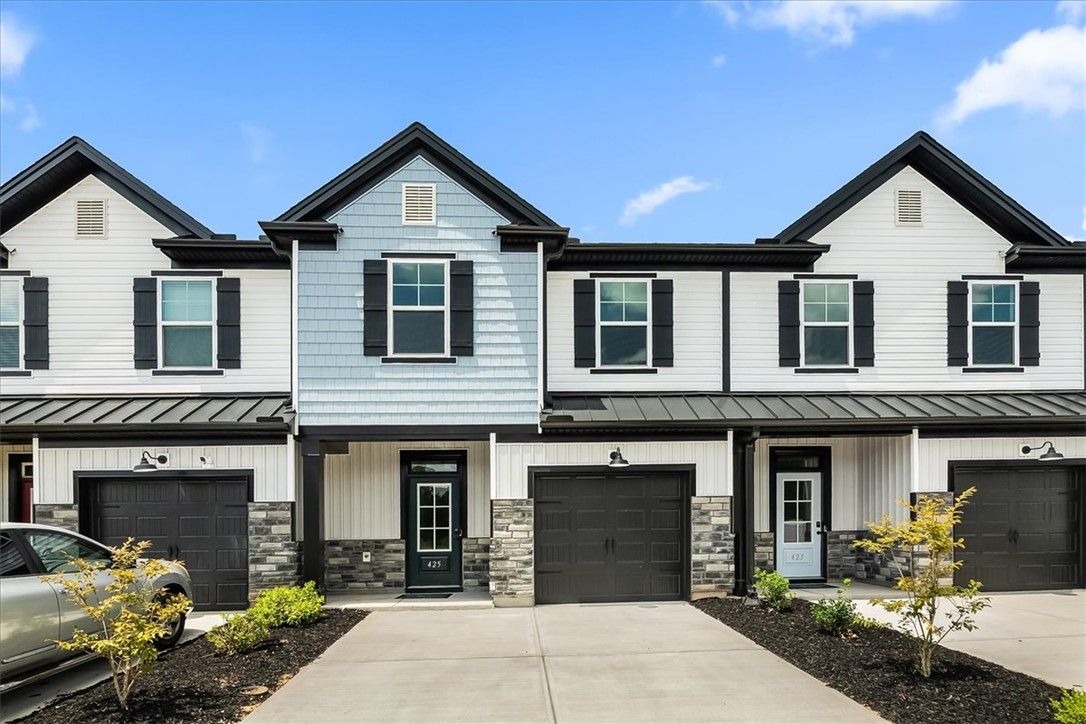 425 Belgrove Way (Meghan II)