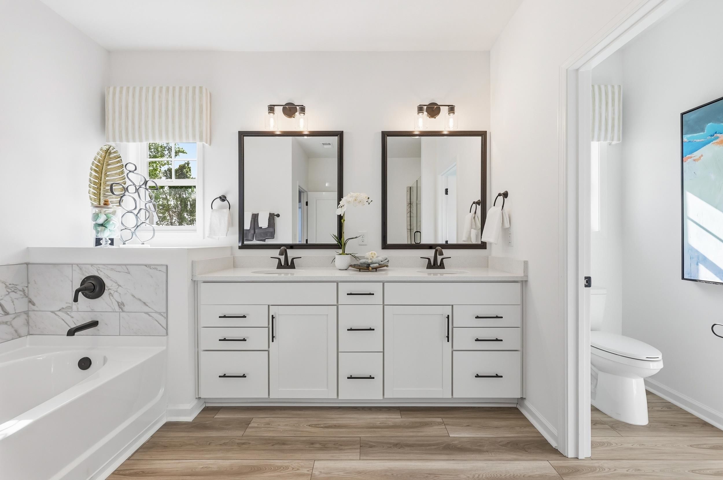 Bathrooms Image